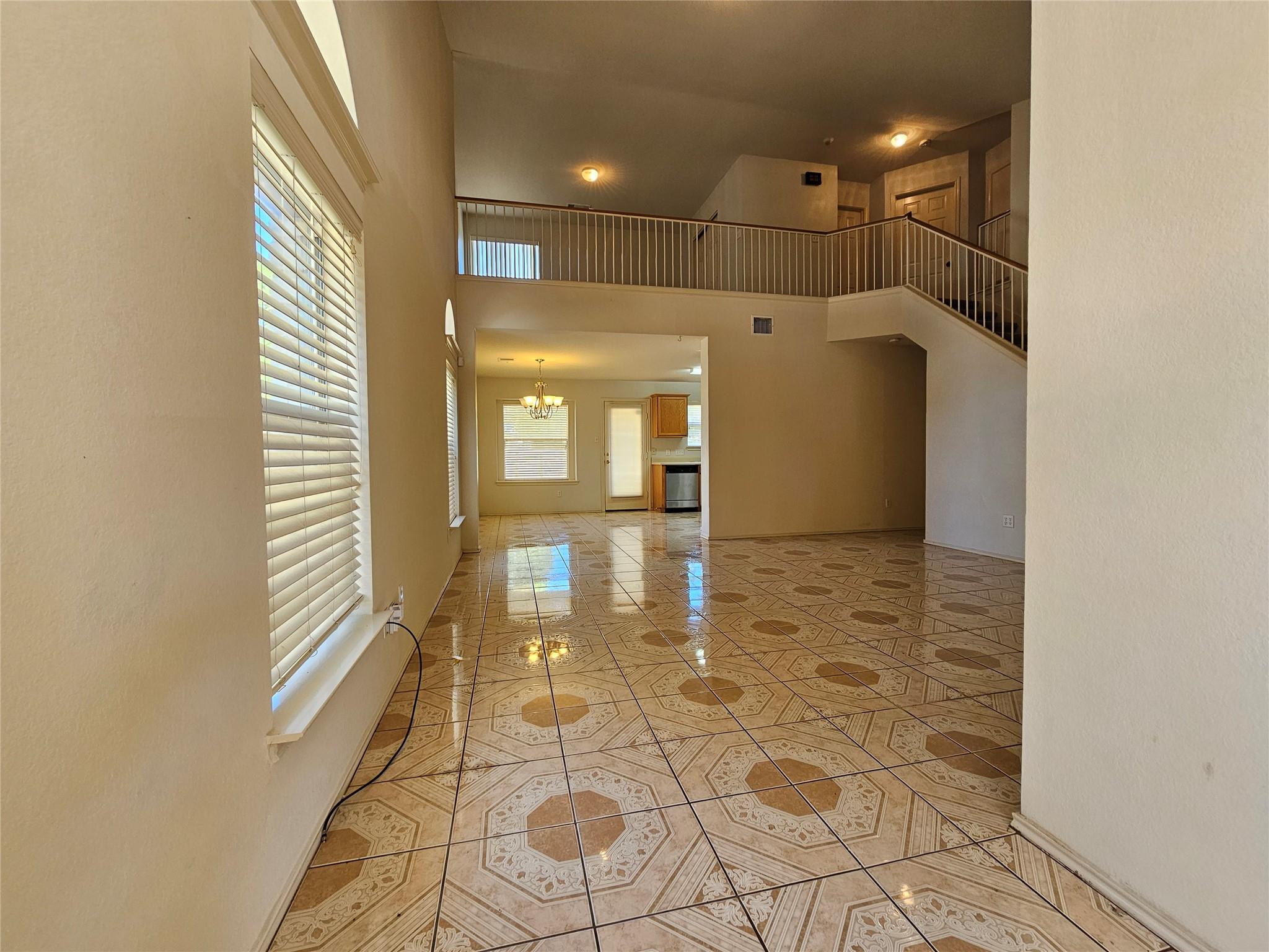 11501 Jim Thorpe Ln, Austin, TX 78748