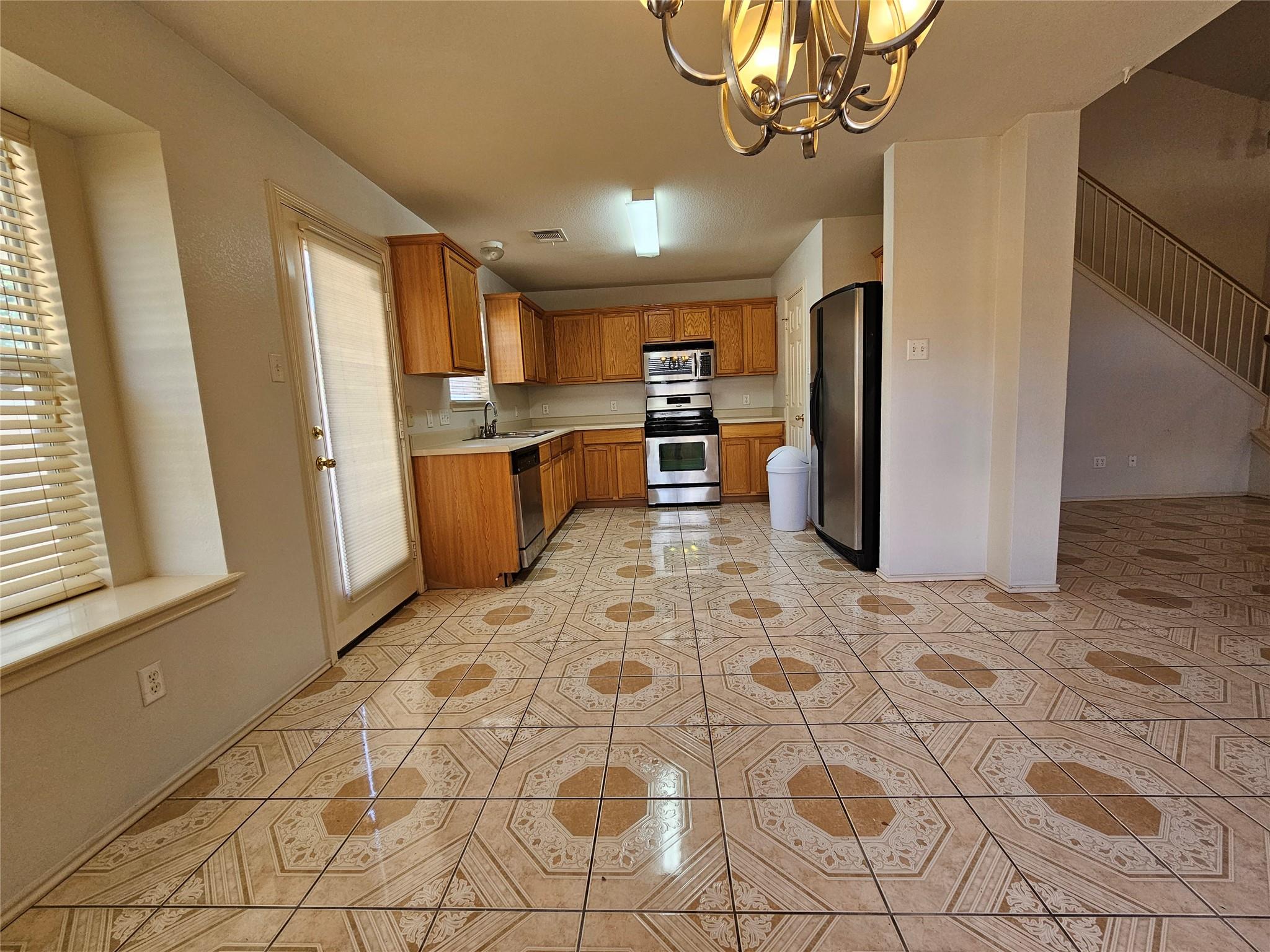 11501 Jim Thorpe Ln, Austin, TX 78748