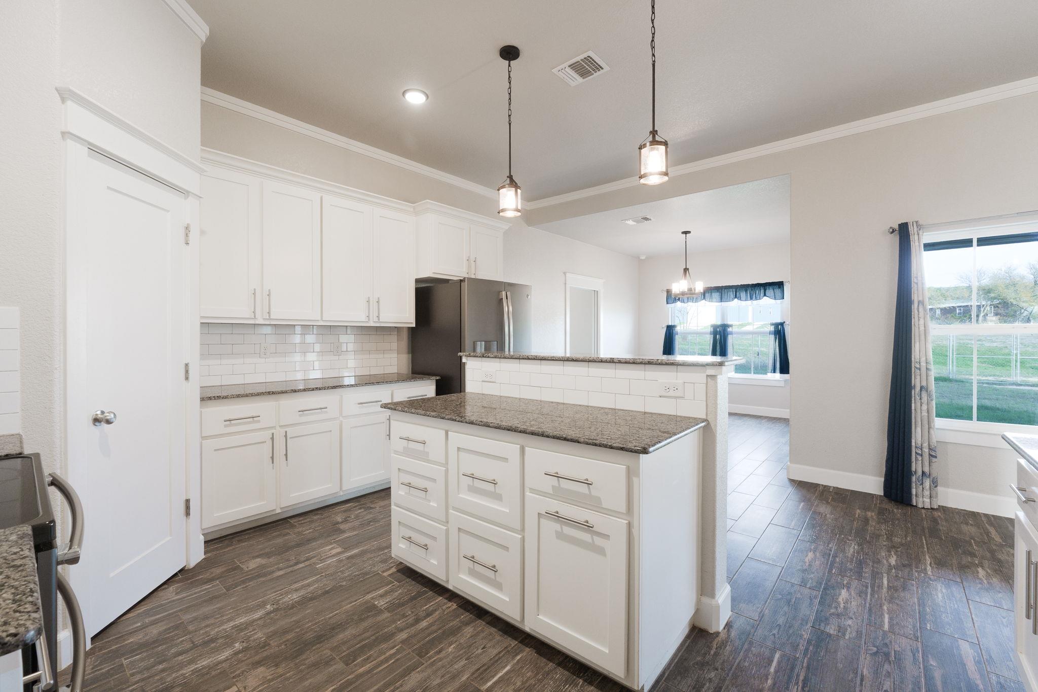 2662 Snow Rd, Kempner, TX 76539