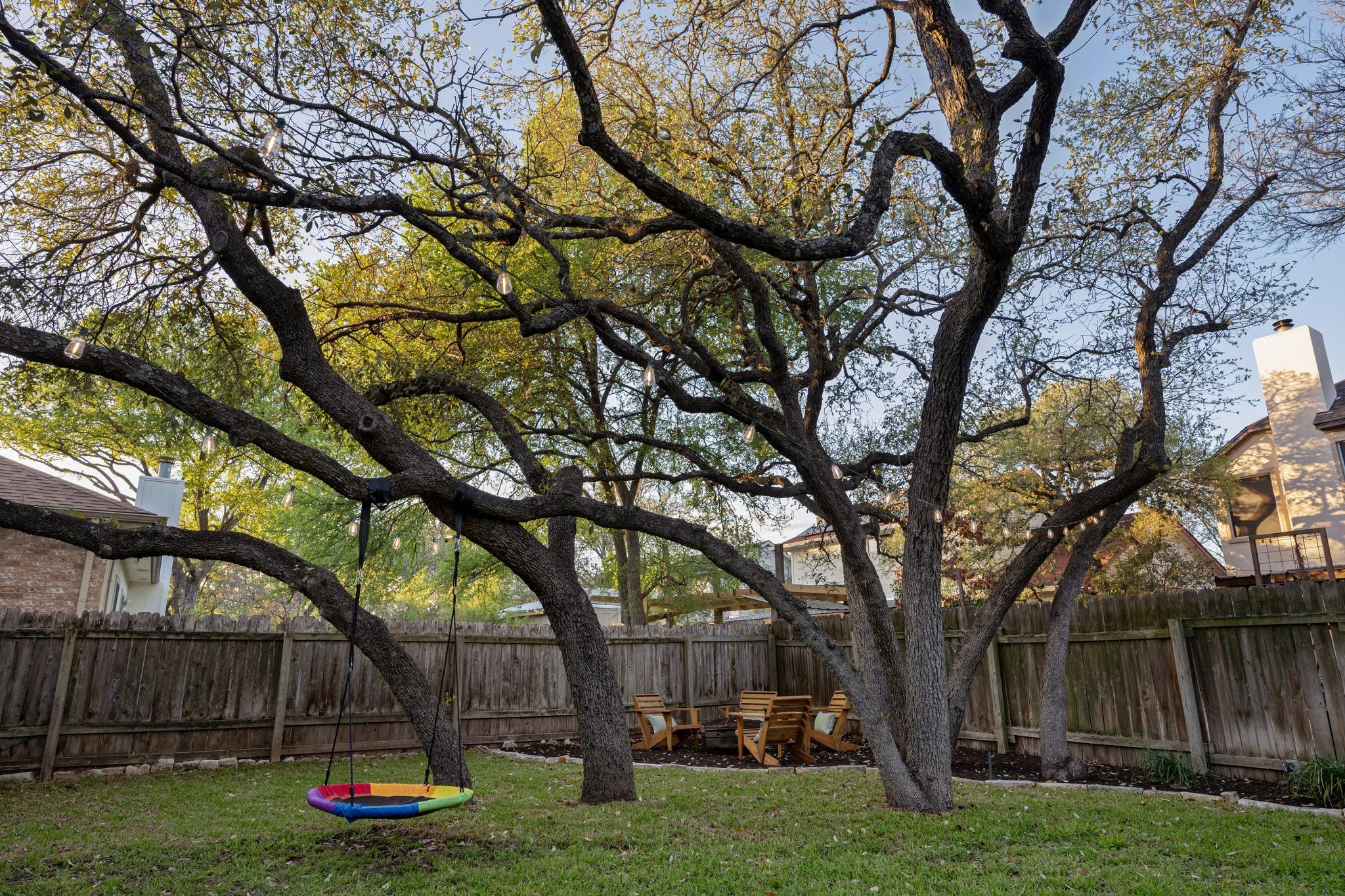 4802 Alta Loma Dr, Austin, TX 78749