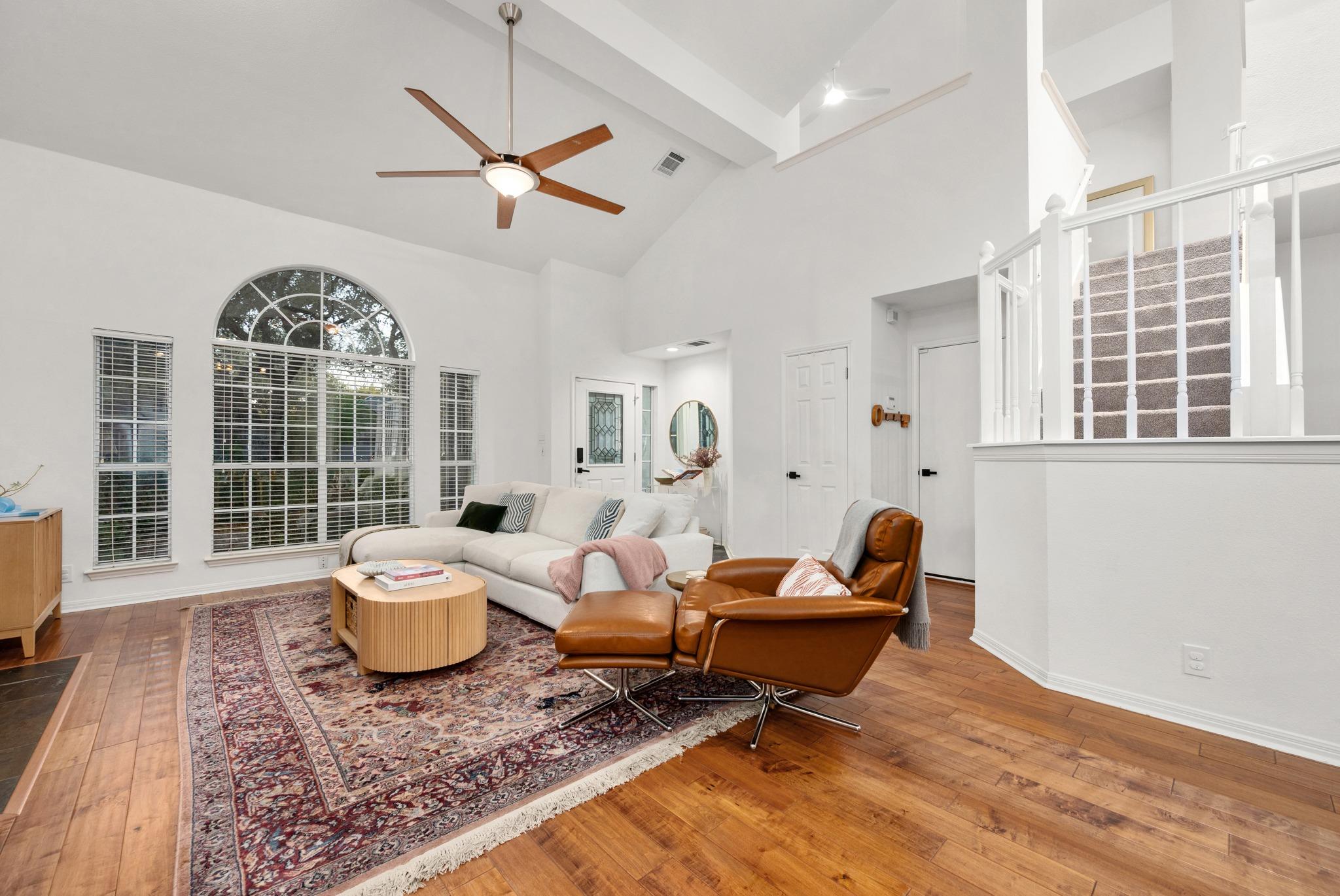 4802 Alta Loma Dr, Austin, TX 78749