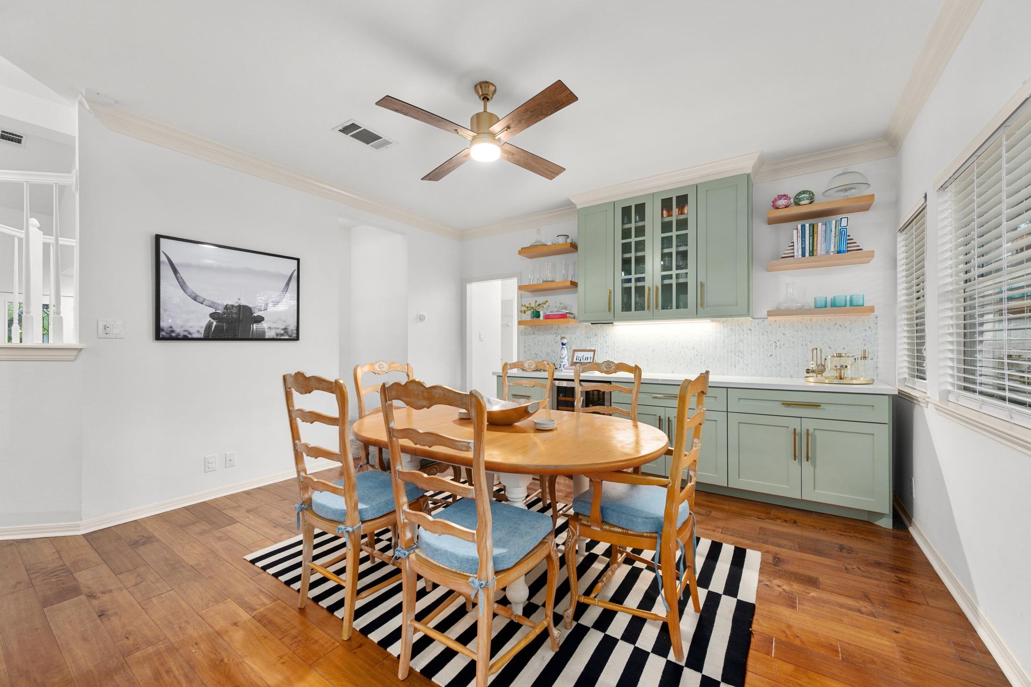 4802 Alta Loma Dr, Austin, TX 78749