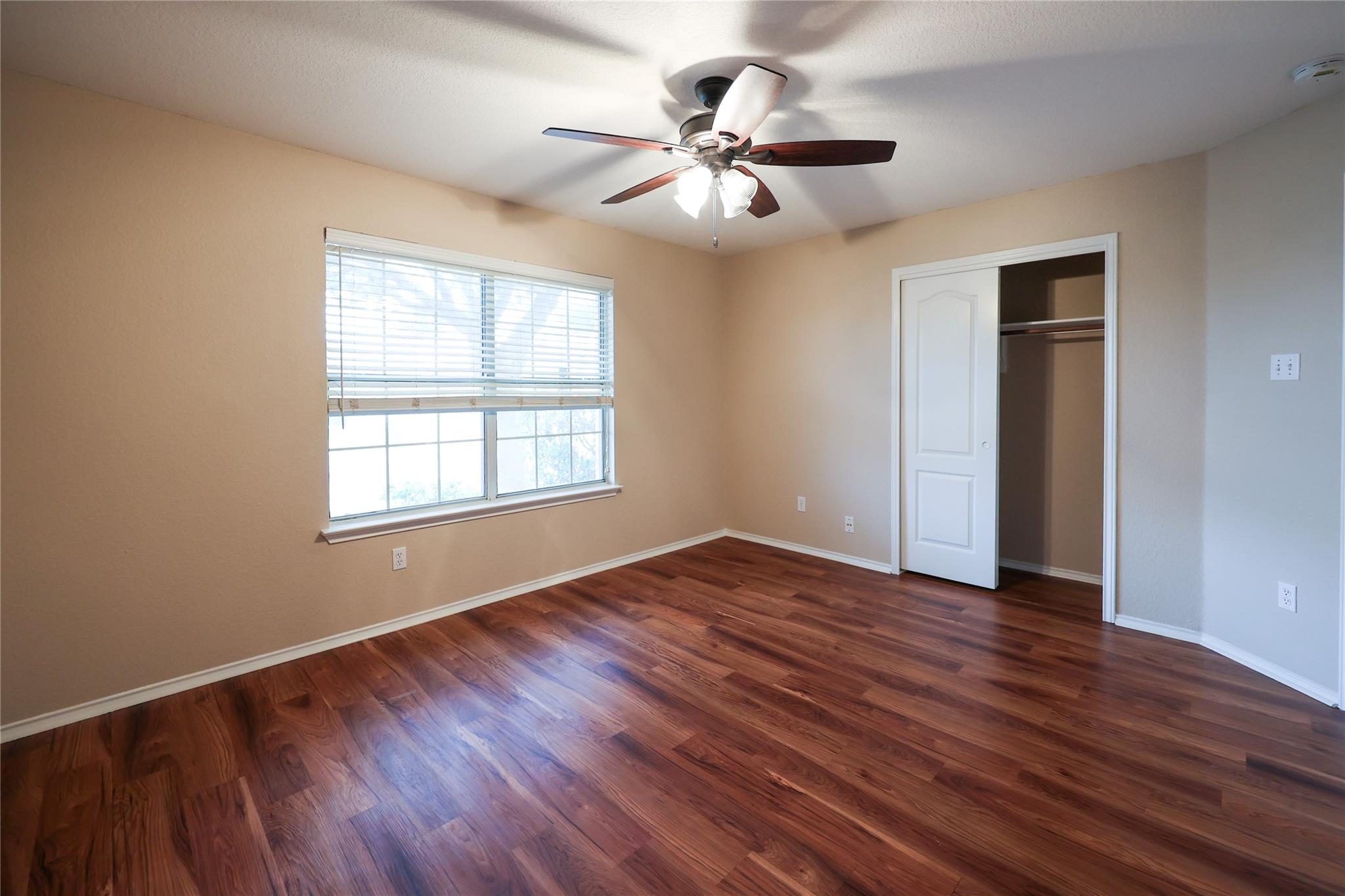 1305 Willow Bluff Dr, Pflugerville, TX 78660