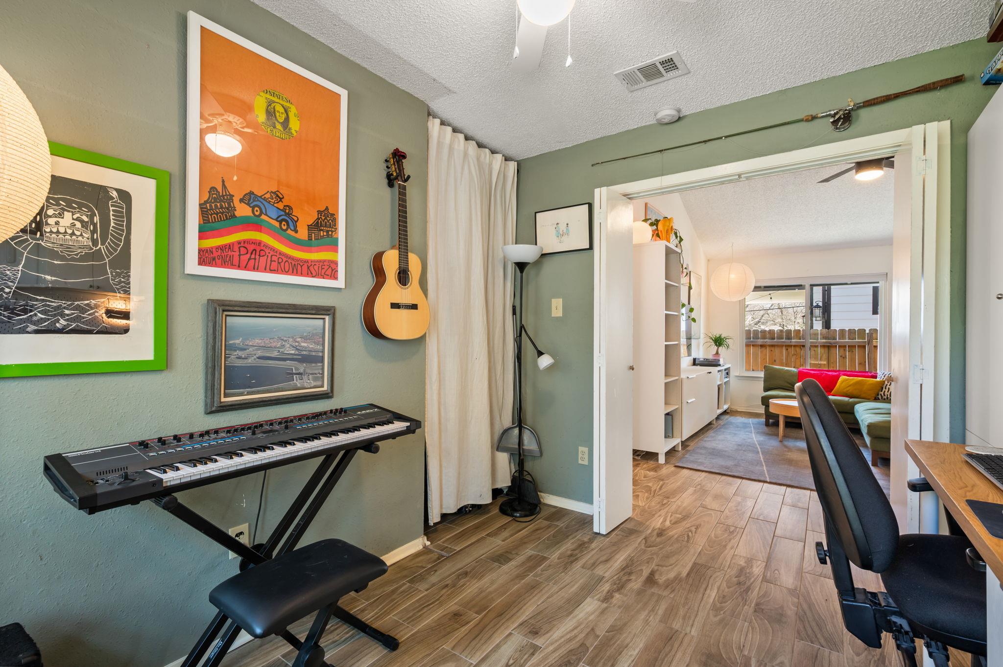 5403 Duval St # 1, Austin, TX 78751