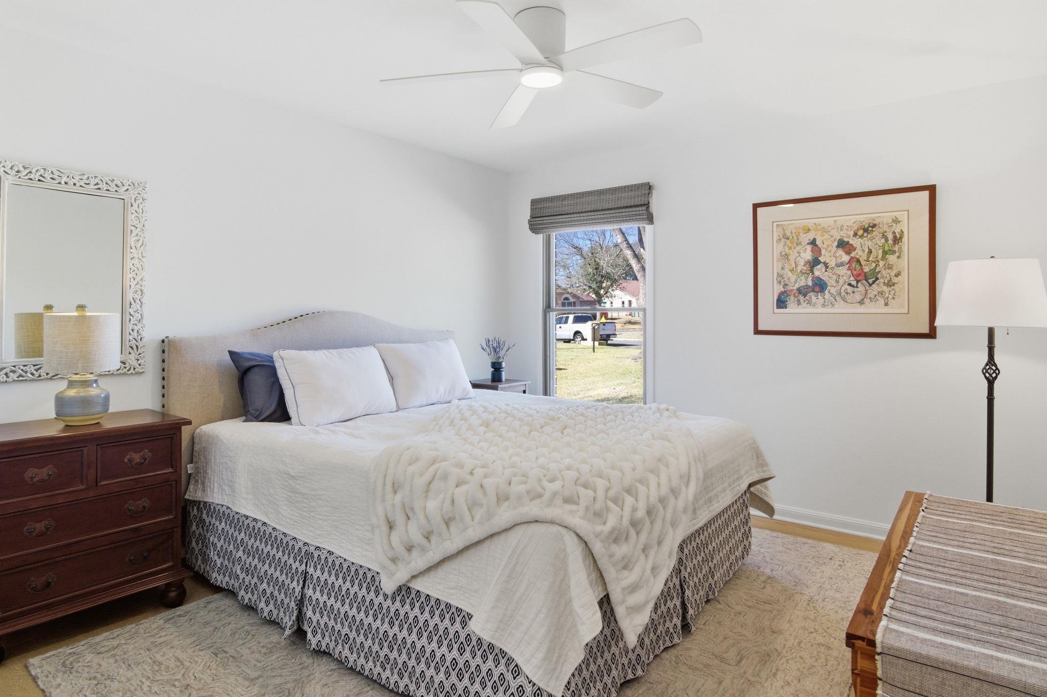 417 Olympia Fields, Meadowlakes, TX 78654