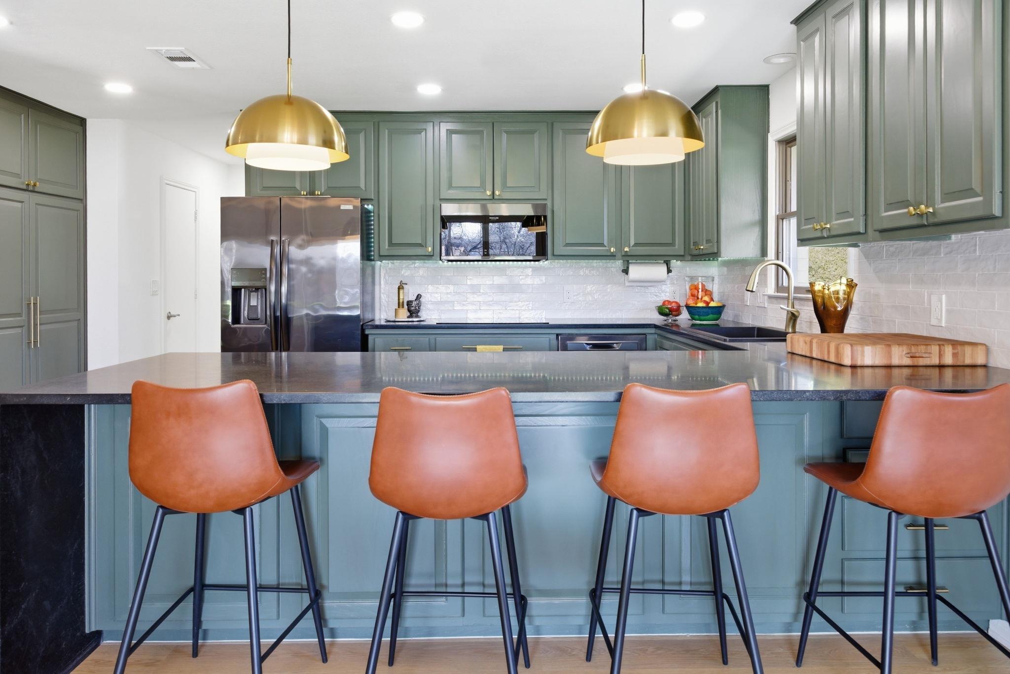 417 Olympia Fields, Meadowlakes, TX 78654