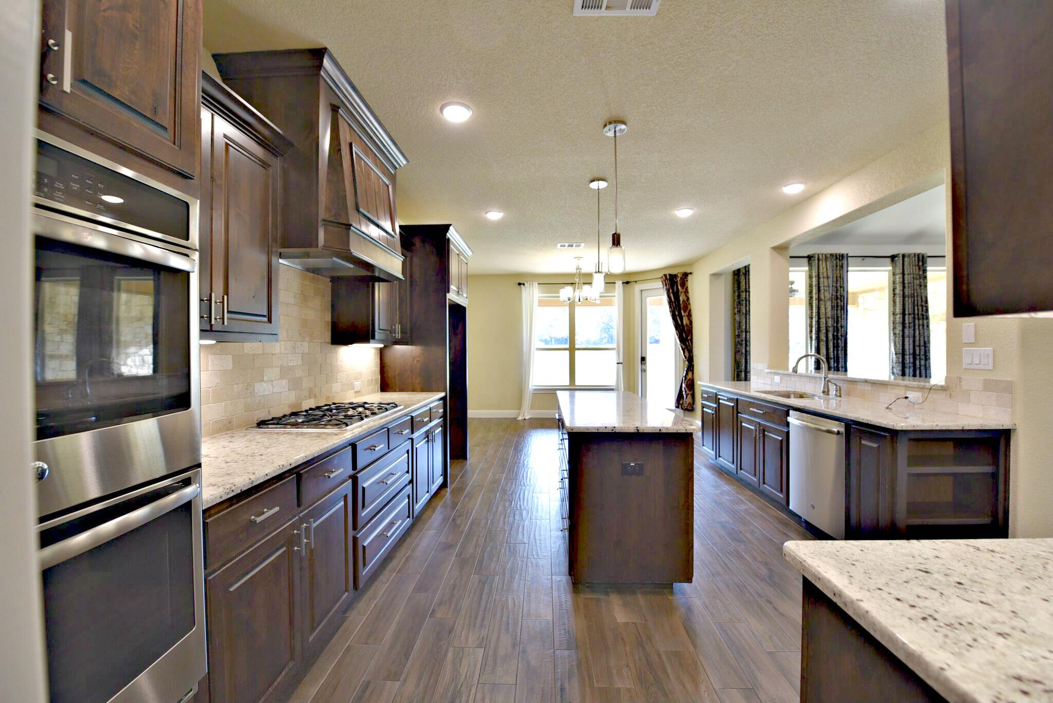 2621 Greatwood Trl, Leander, TX 78641