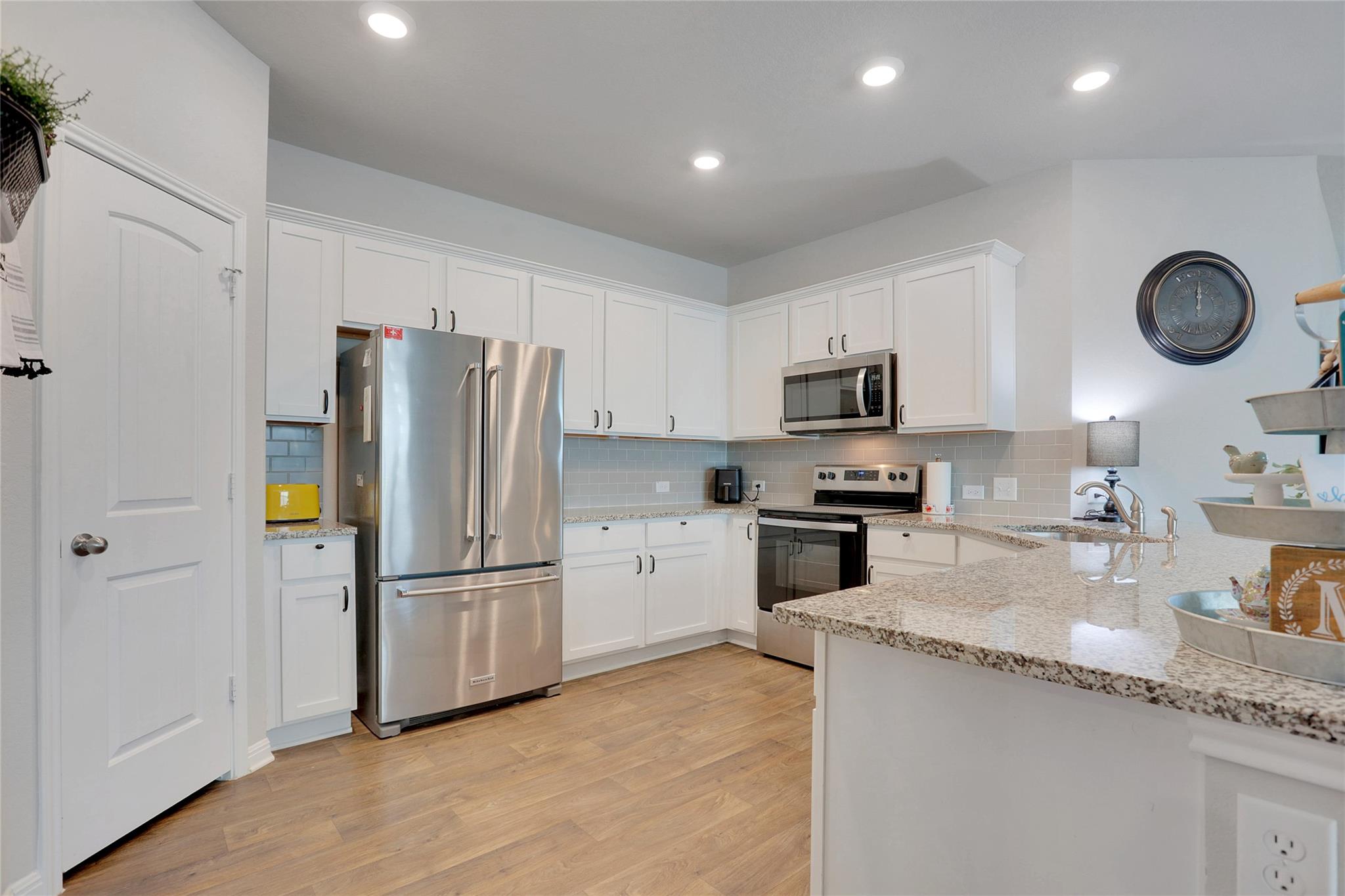 235 Bunting Ln, Bertram, TX 78605