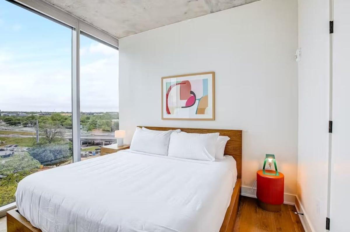 48 East Ave # 1104, Austin, TX 78701