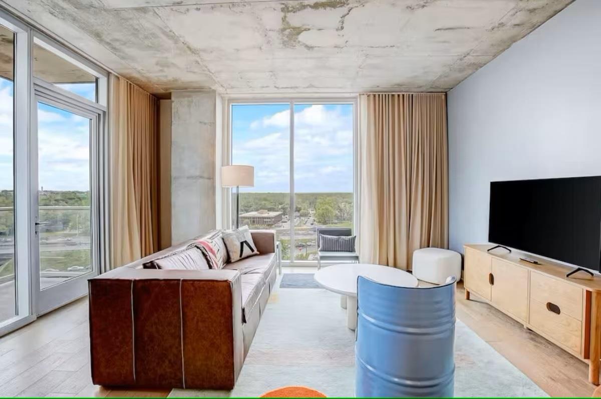 48 East Ave # 1104, Austin, TX 78701