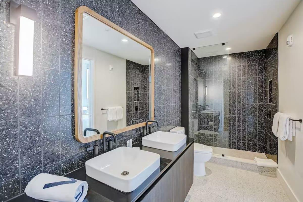 48 East Ave # 1104, Austin, TX 78701