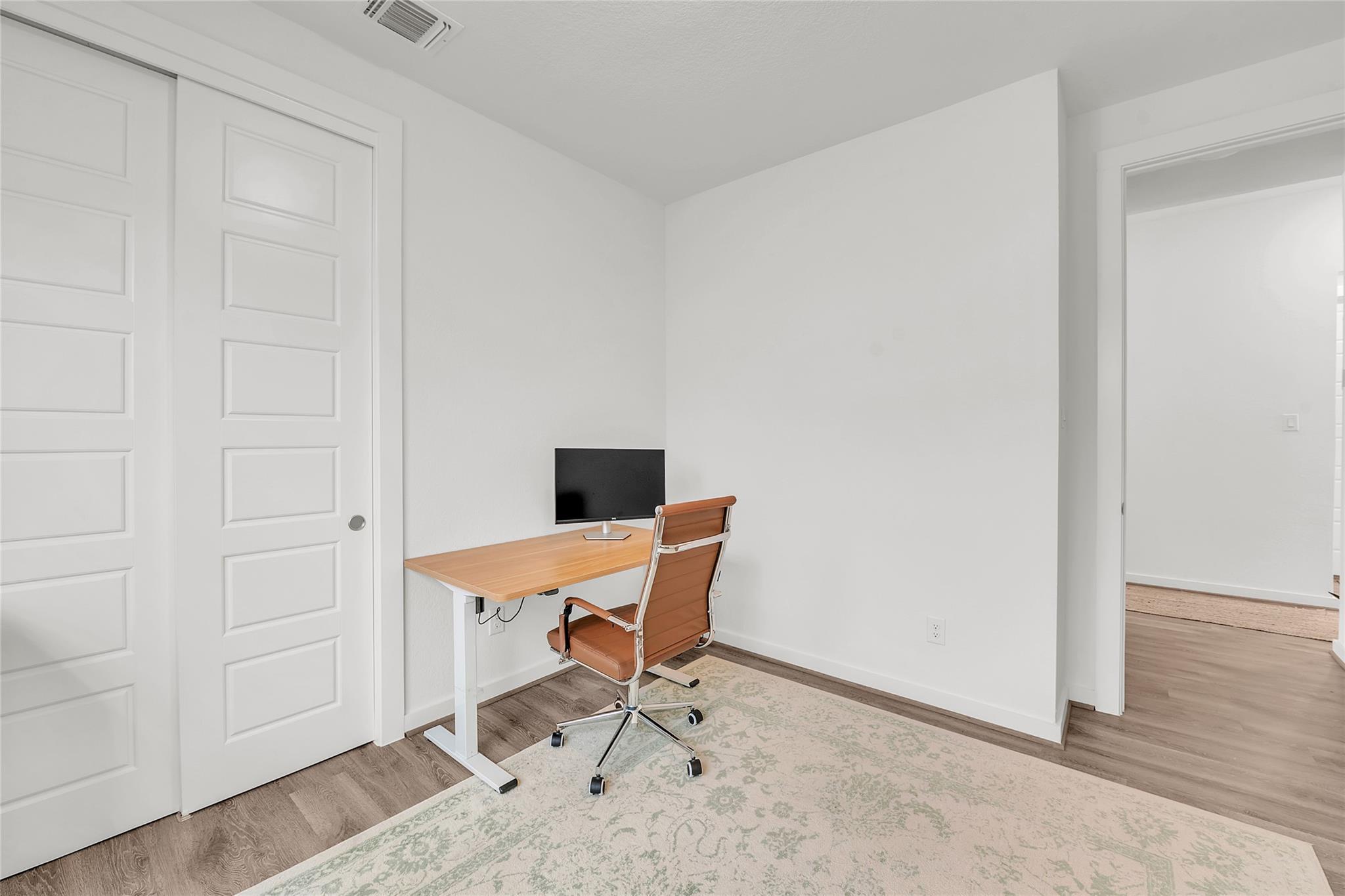 187 Alicante Ln, Liberty Hill, TX 78642