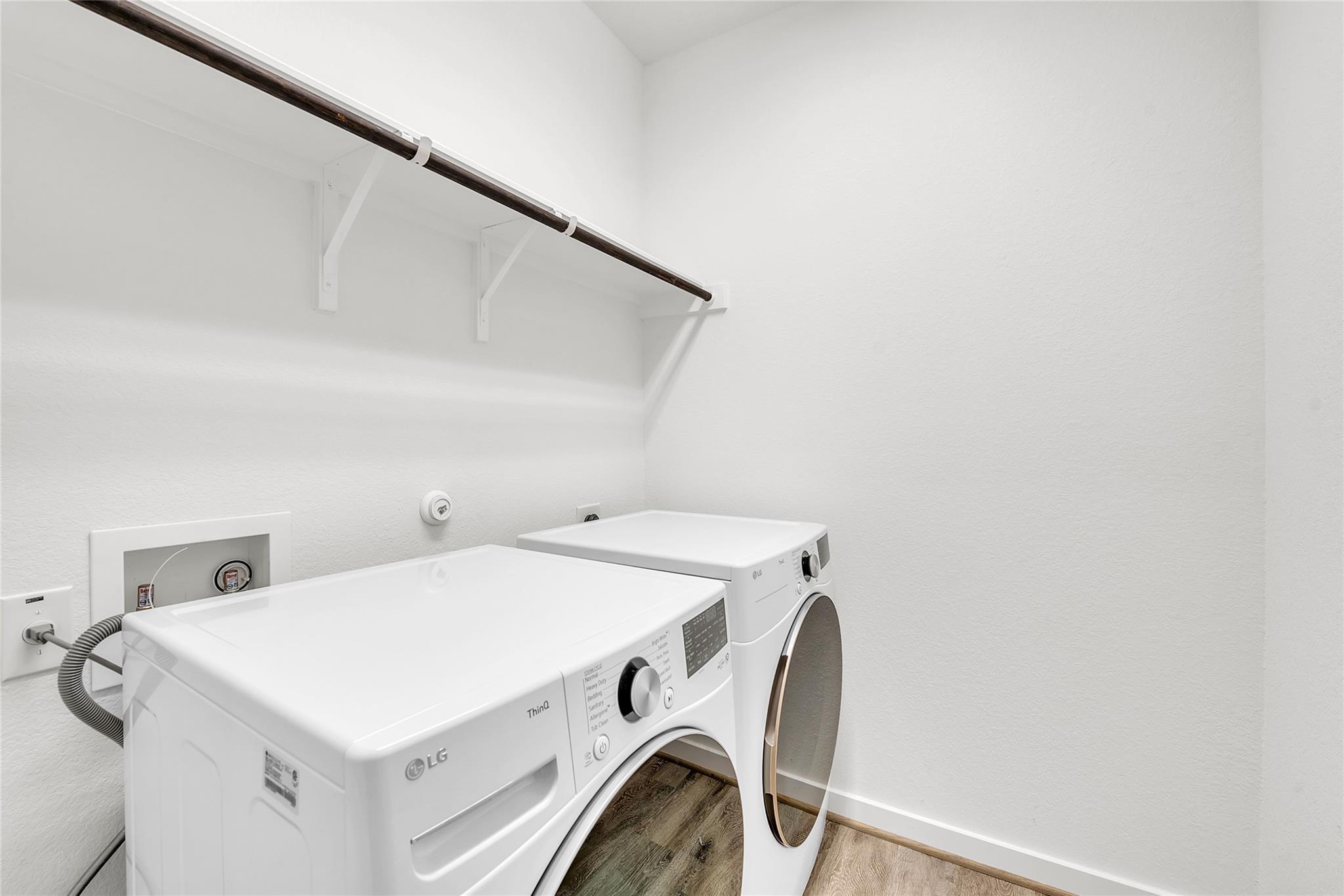 187 Alicante Ln, Liberty Hill, TX 78642