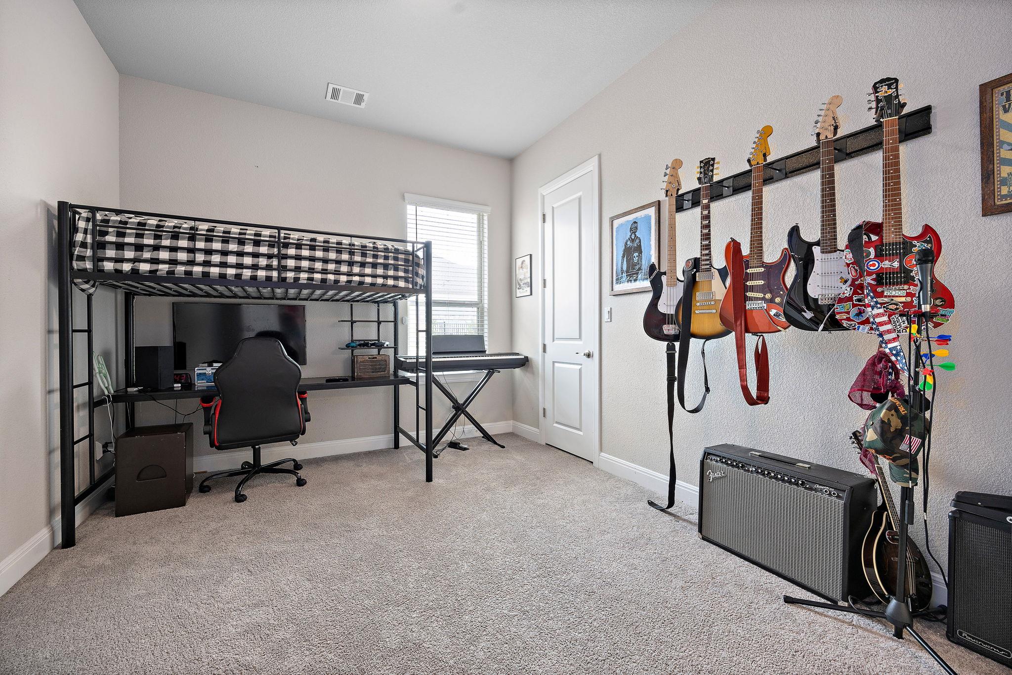 109 Houston Loop, Liberty Hill, TX 78642