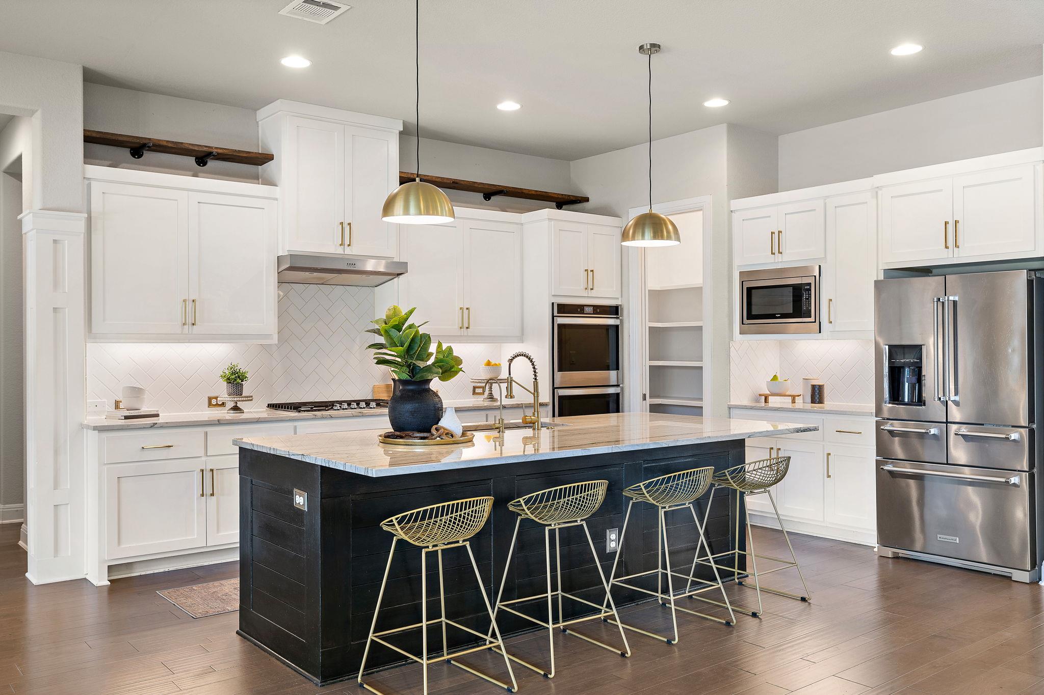 109 Houston Loop, Liberty Hill, TX 78642