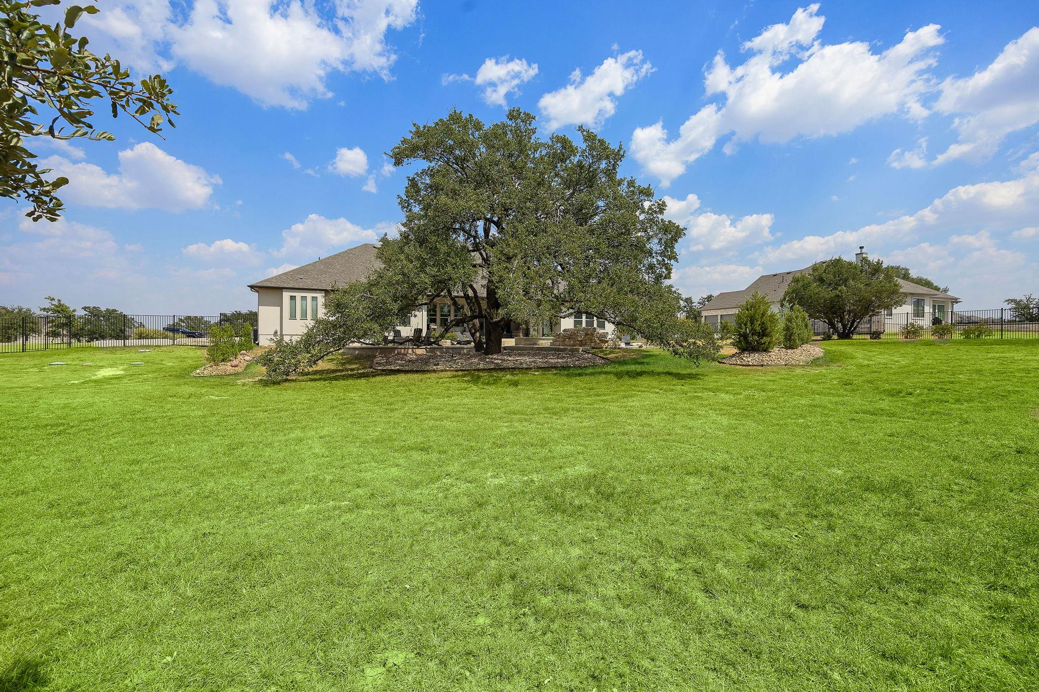 109 Houston Loop, Liberty Hill, TX 78642