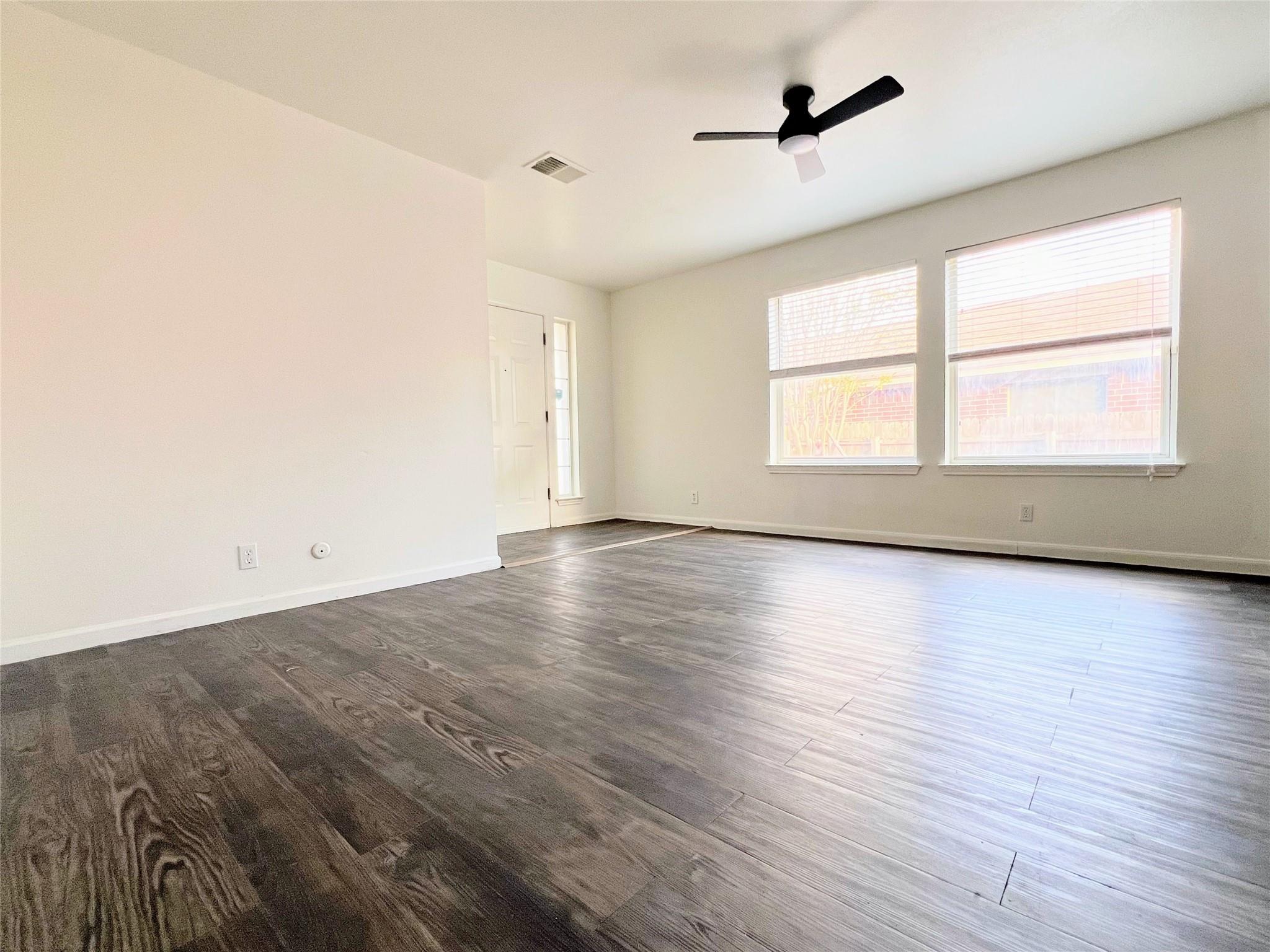 1519 Darley Arabian Dr, Pflugerville, TX 78660