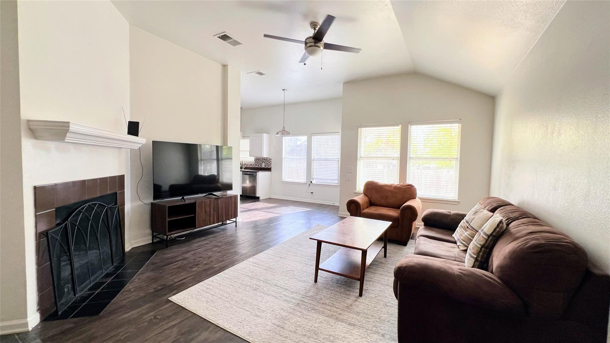 1519 Darley Arabian Dr, Pflugerville, TX 78660