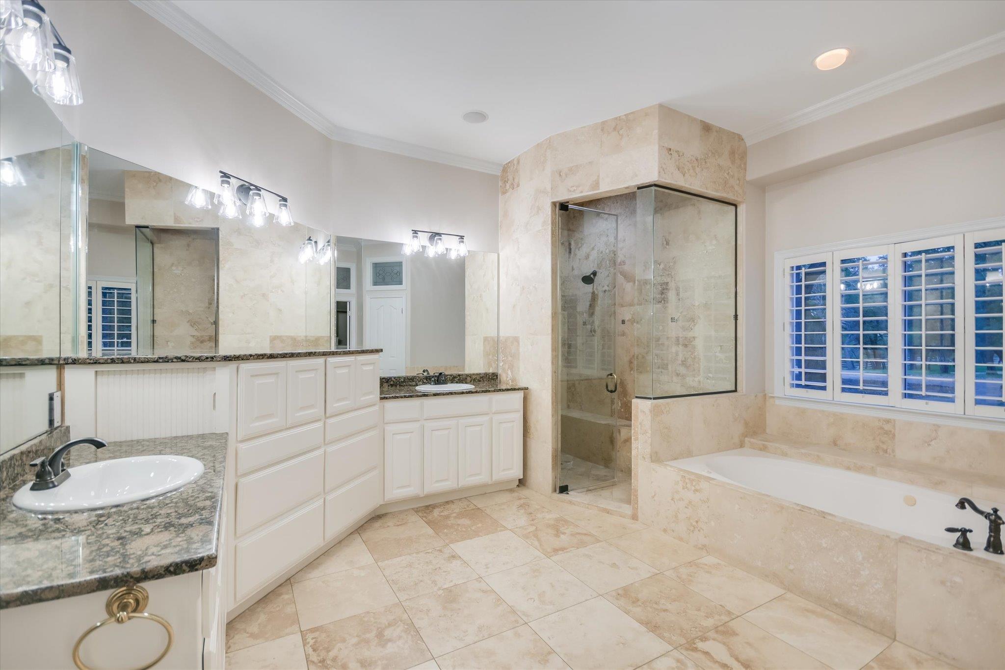 24205 State Highway 71 W, Spicewood, TX 78669