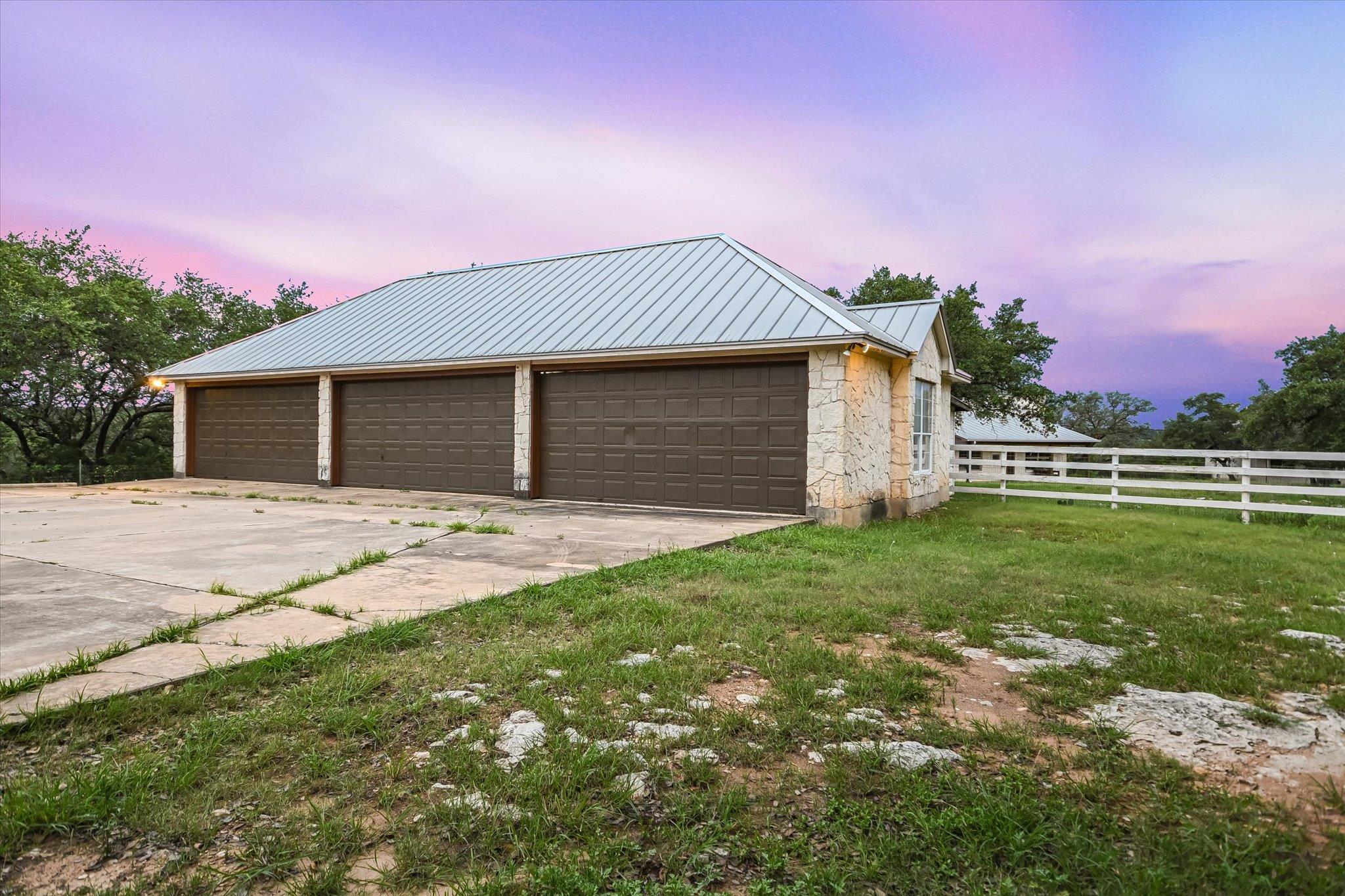 24205 State Highway 71 W, Spicewood, TX 78669