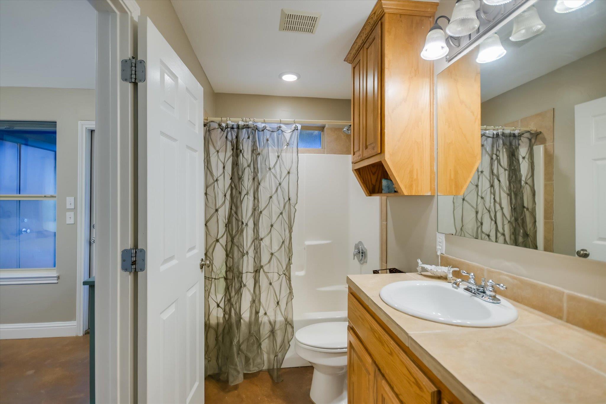 24205 State Highway 71 W, Spicewood, TX 78669