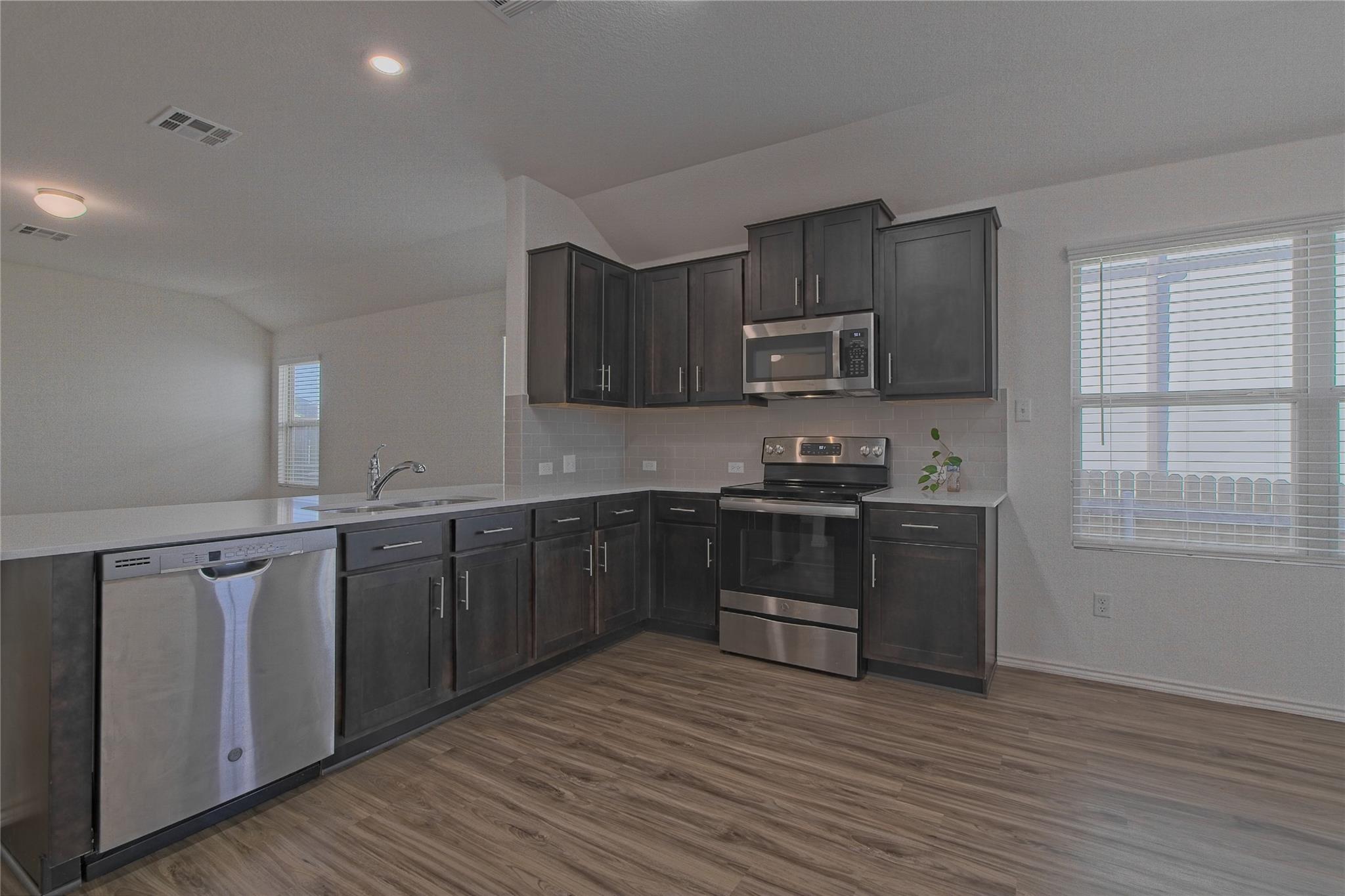 505 Greatest Gift Way, Jarrell, TX 76537