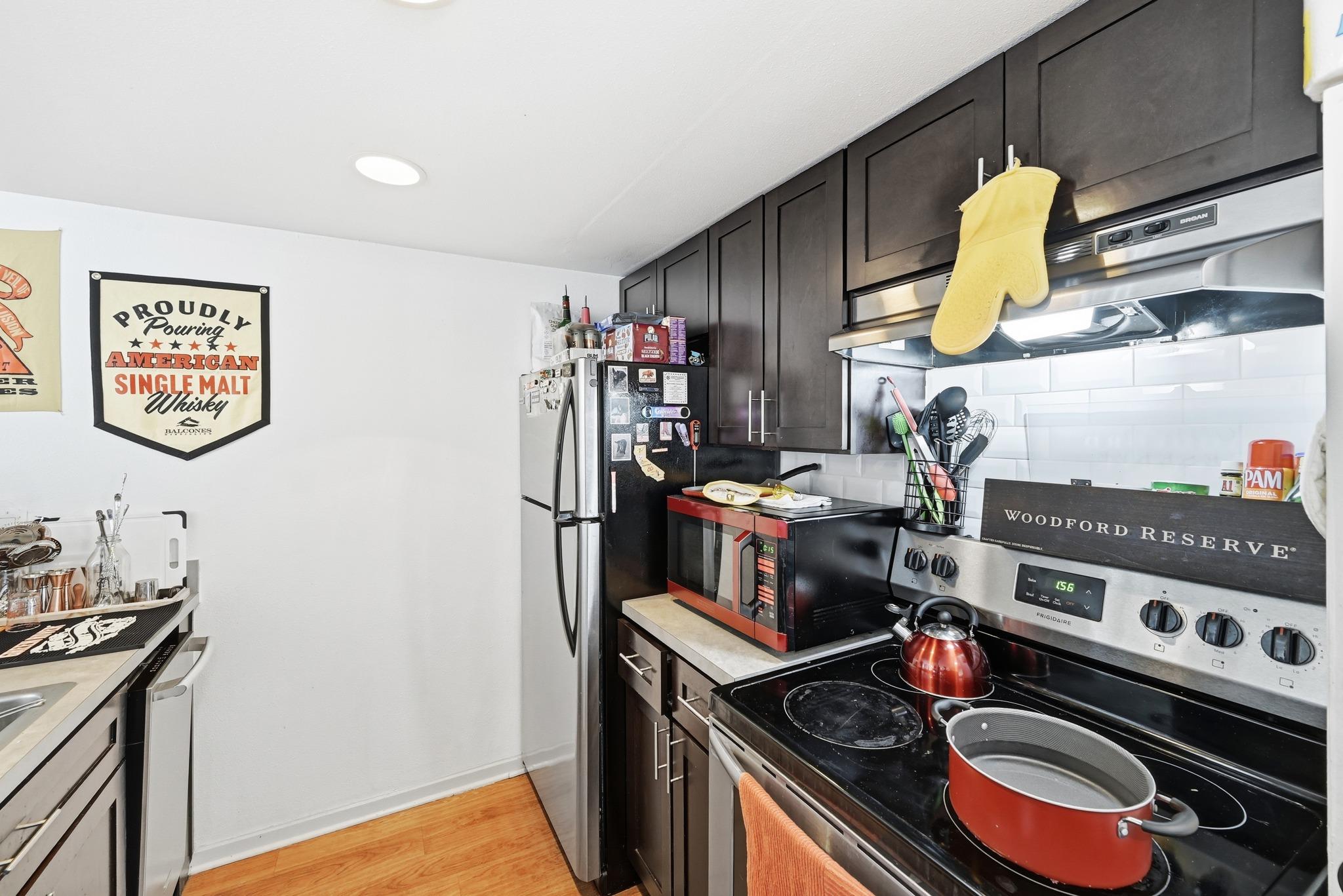 1904 Valley Hill Cir, Austin, TX 78741