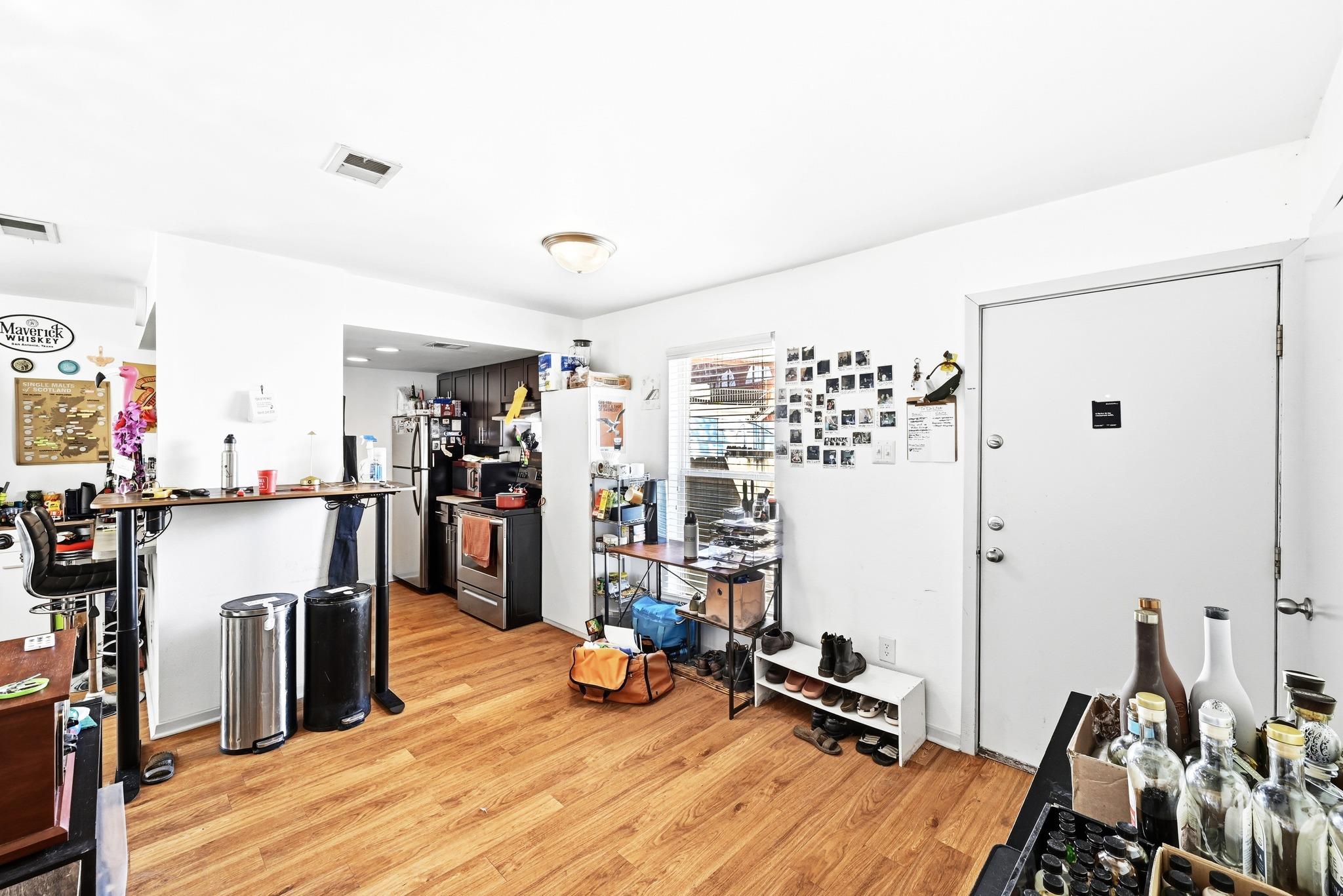 1904 Valley Hill Cir, Austin, TX 78741