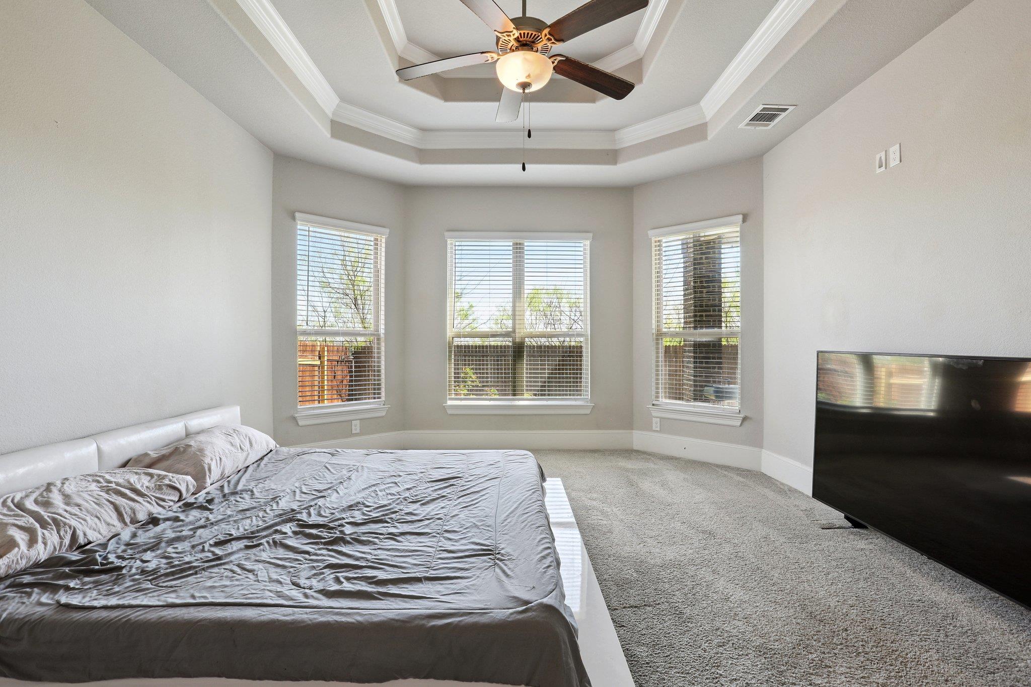 316 Leon Loop, Liberty Hill, TX 78642