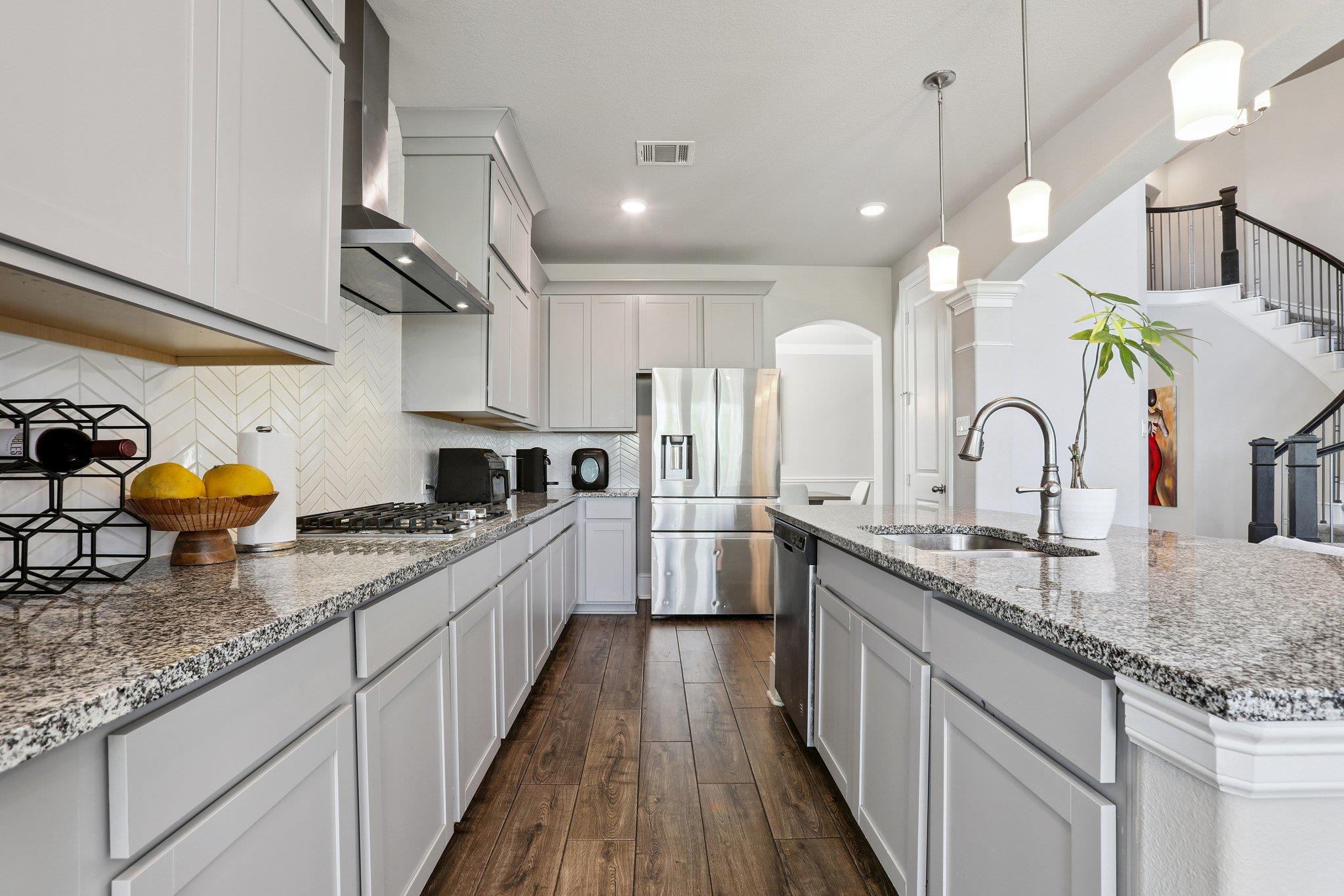 316 Leon Loop, Liberty Hill, TX 78642