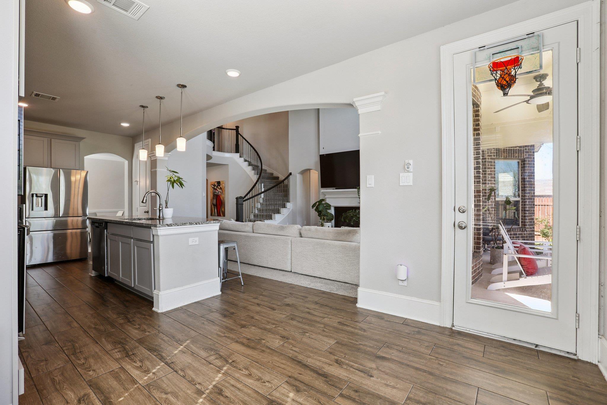 316 Leon Loop, Liberty Hill, TX 78642