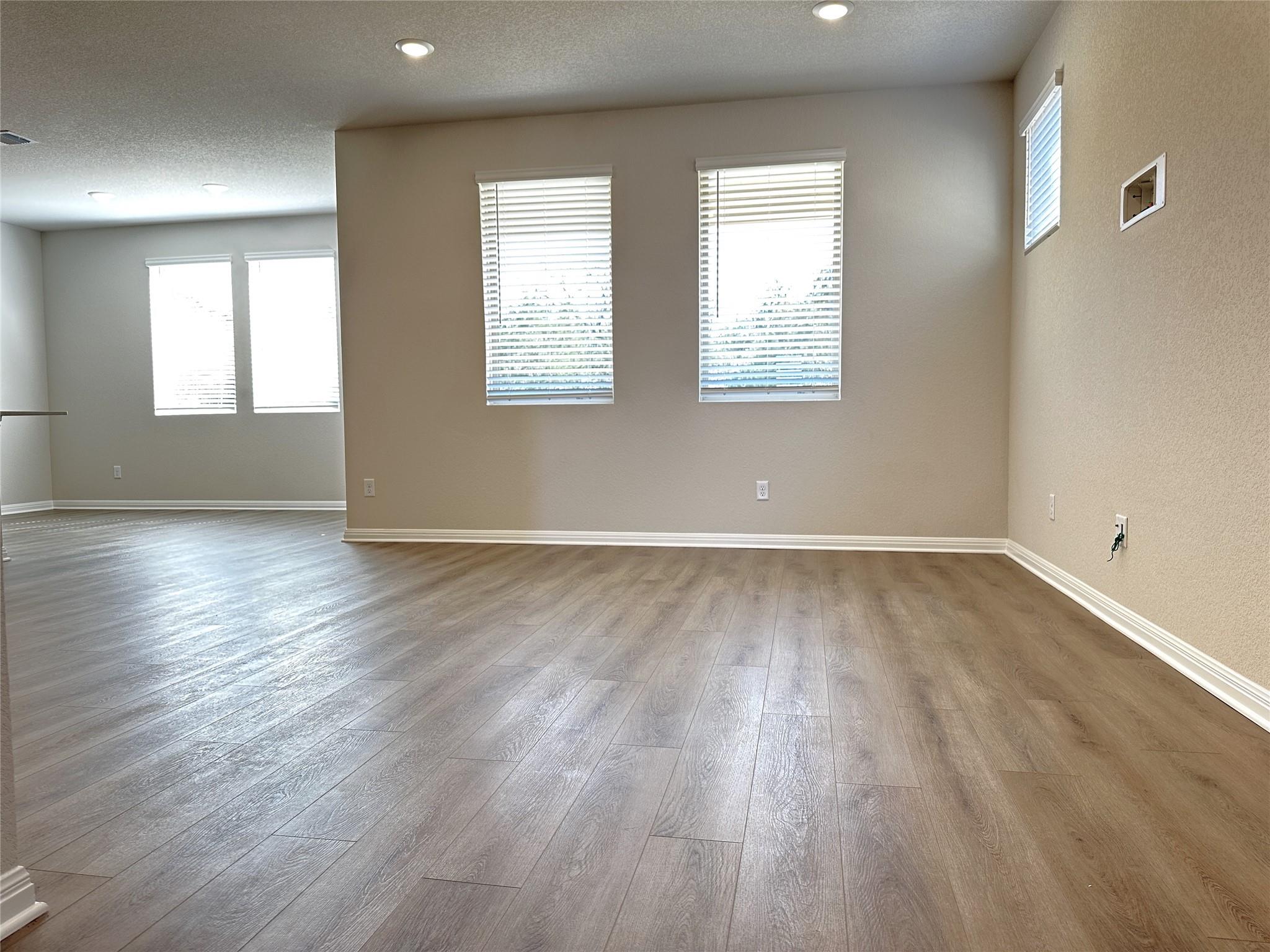 103 Rita Blanca Bnd, Bastrop, TX 78602