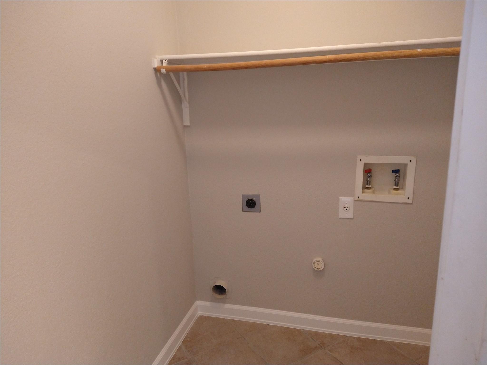 8706 Priest River Dr, Round Rock, TX 78681