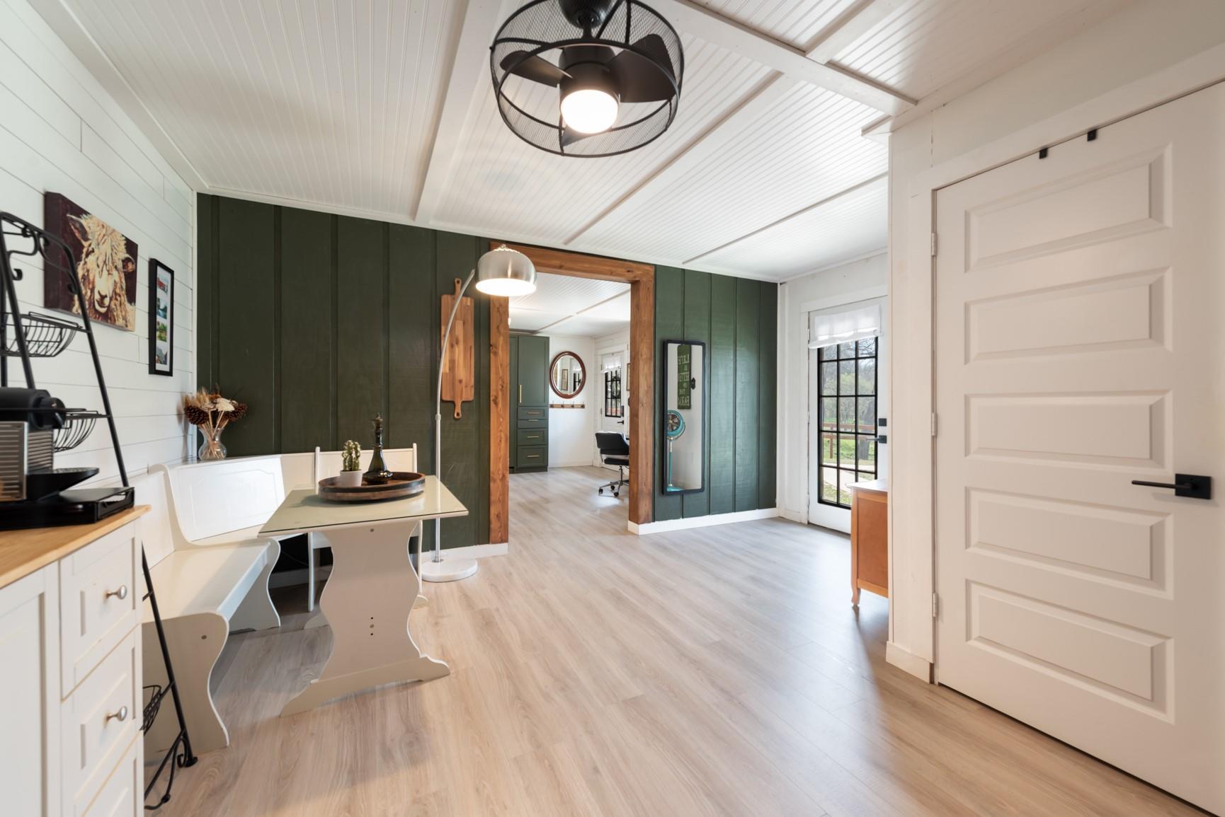 2646 Fm 1704, Elgin, TX 78621