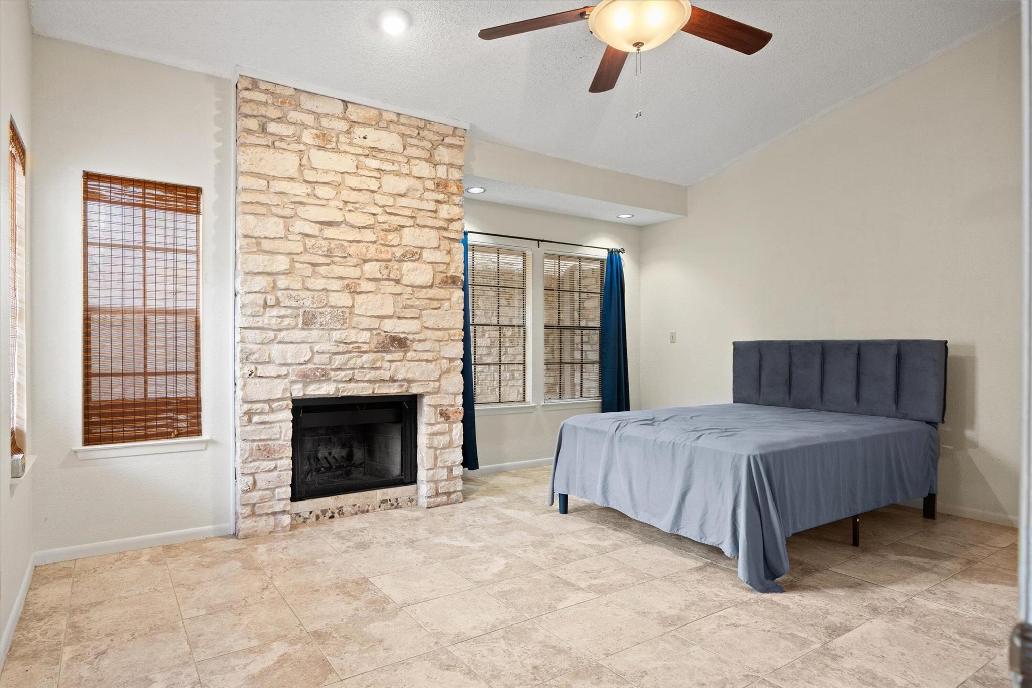 2201 Lakeway Blvd # 39, Lakeway, TX 78734