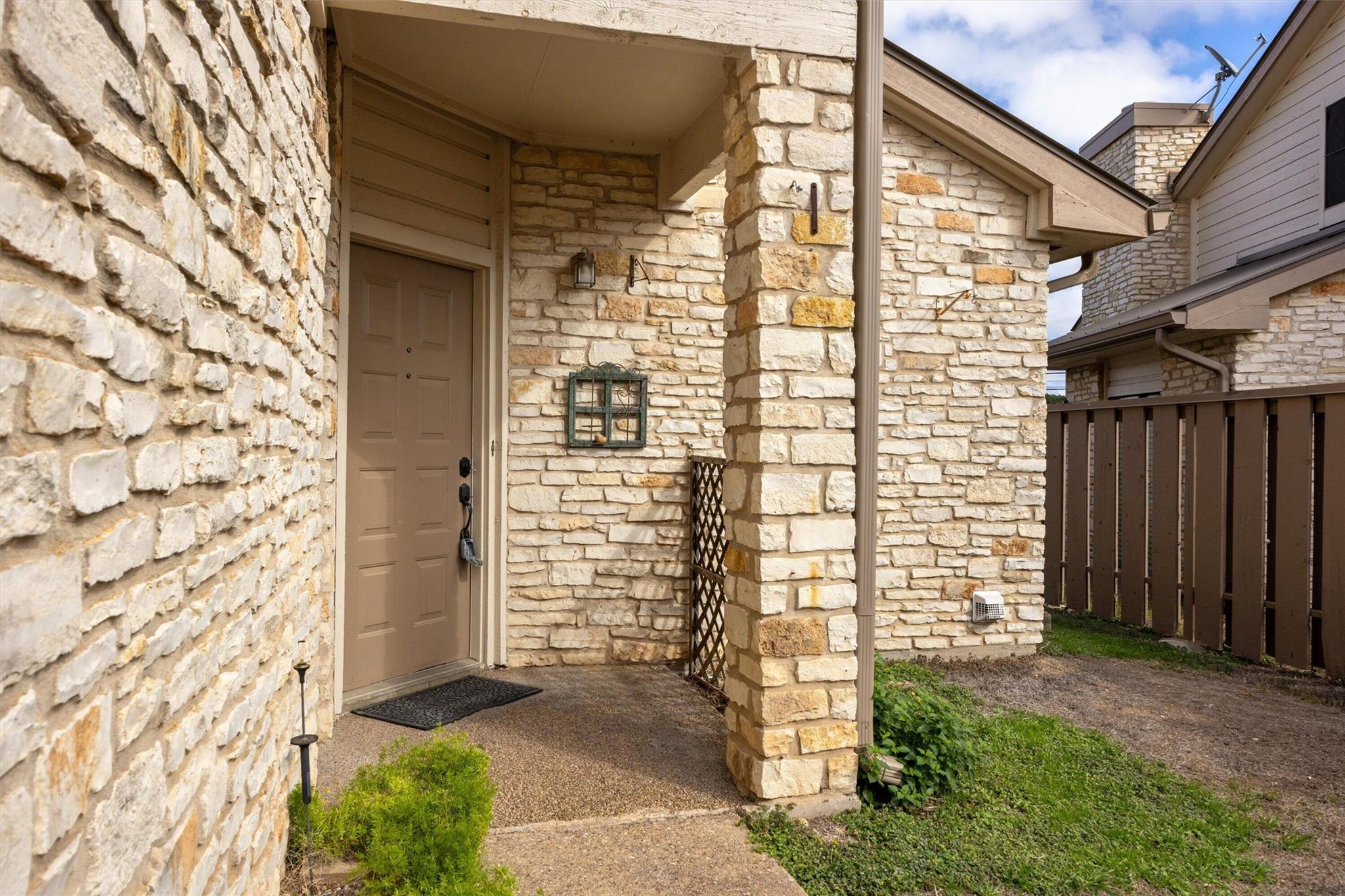2201 Lakeway Blvd # 39, Lakeway, TX 78734