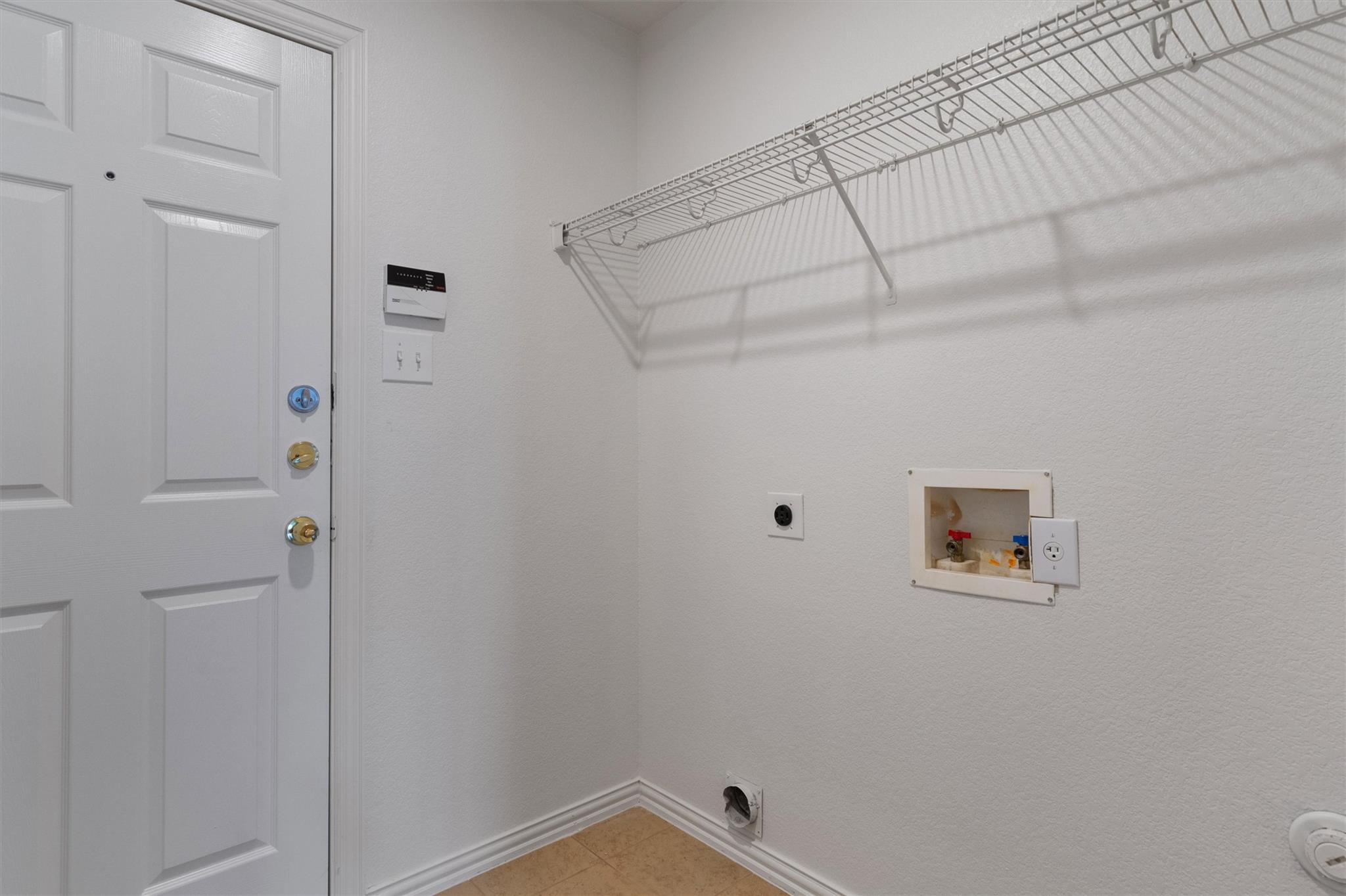 2801 Kickapoo Cavern Dr, Pflugerville, TX 78660