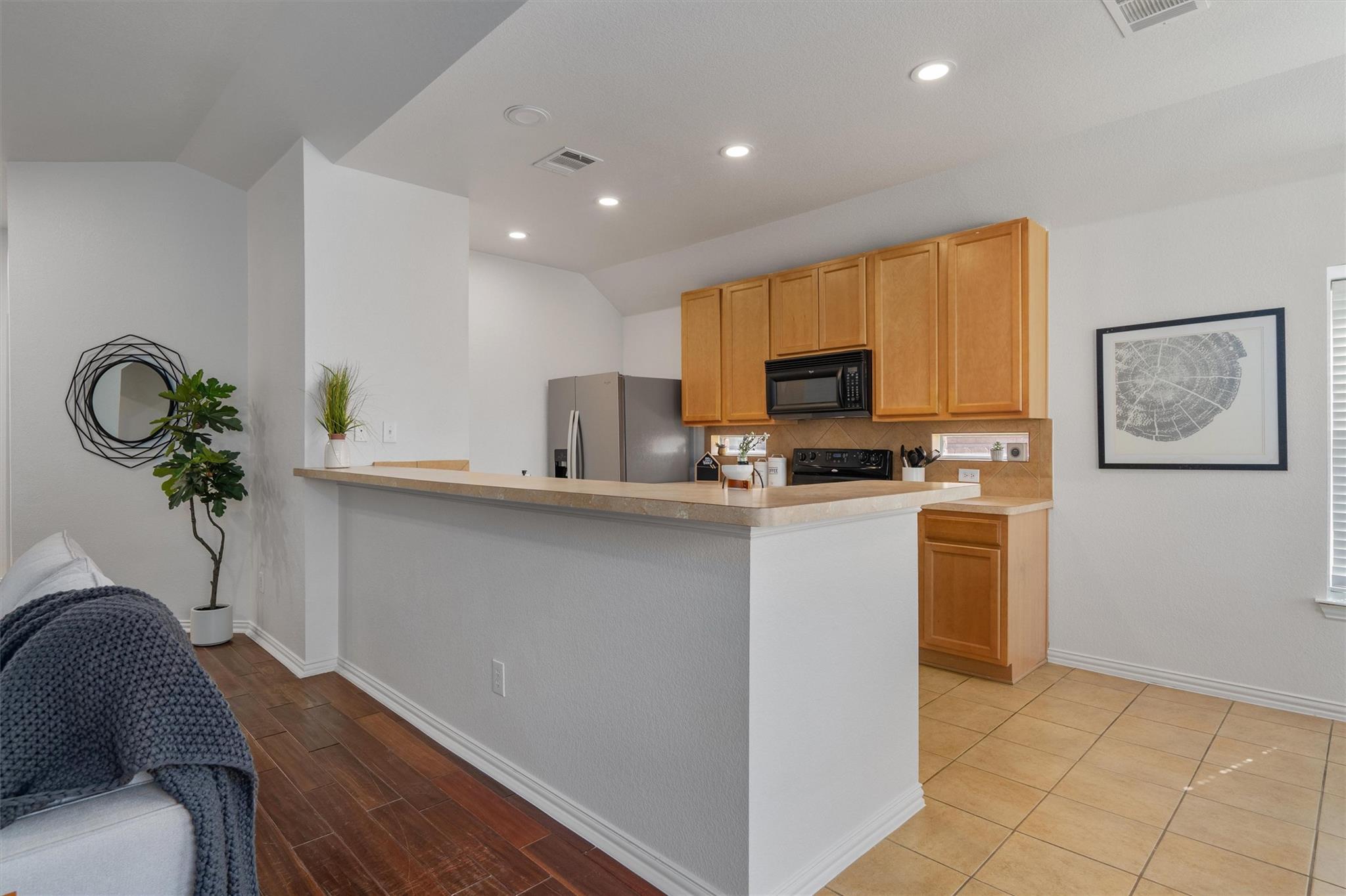 2801 Kickapoo Cavern Dr, Pflugerville, TX 78660