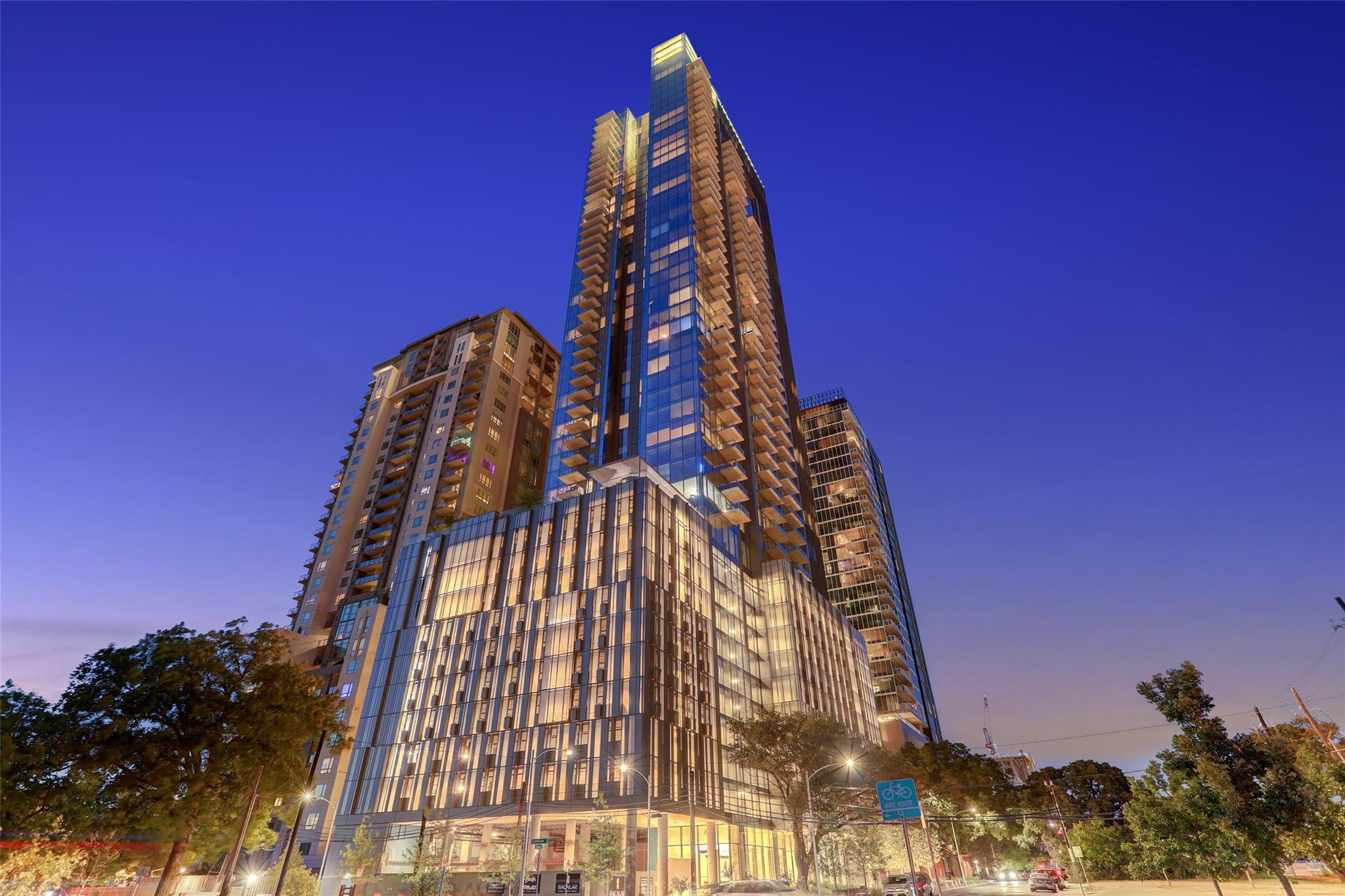 44 East Ave # 2304, Austin, TX 78701