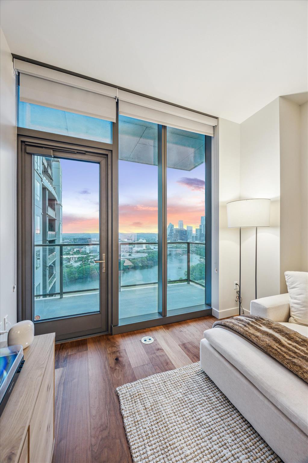 44 East Ave # 2304, Austin, TX 78701