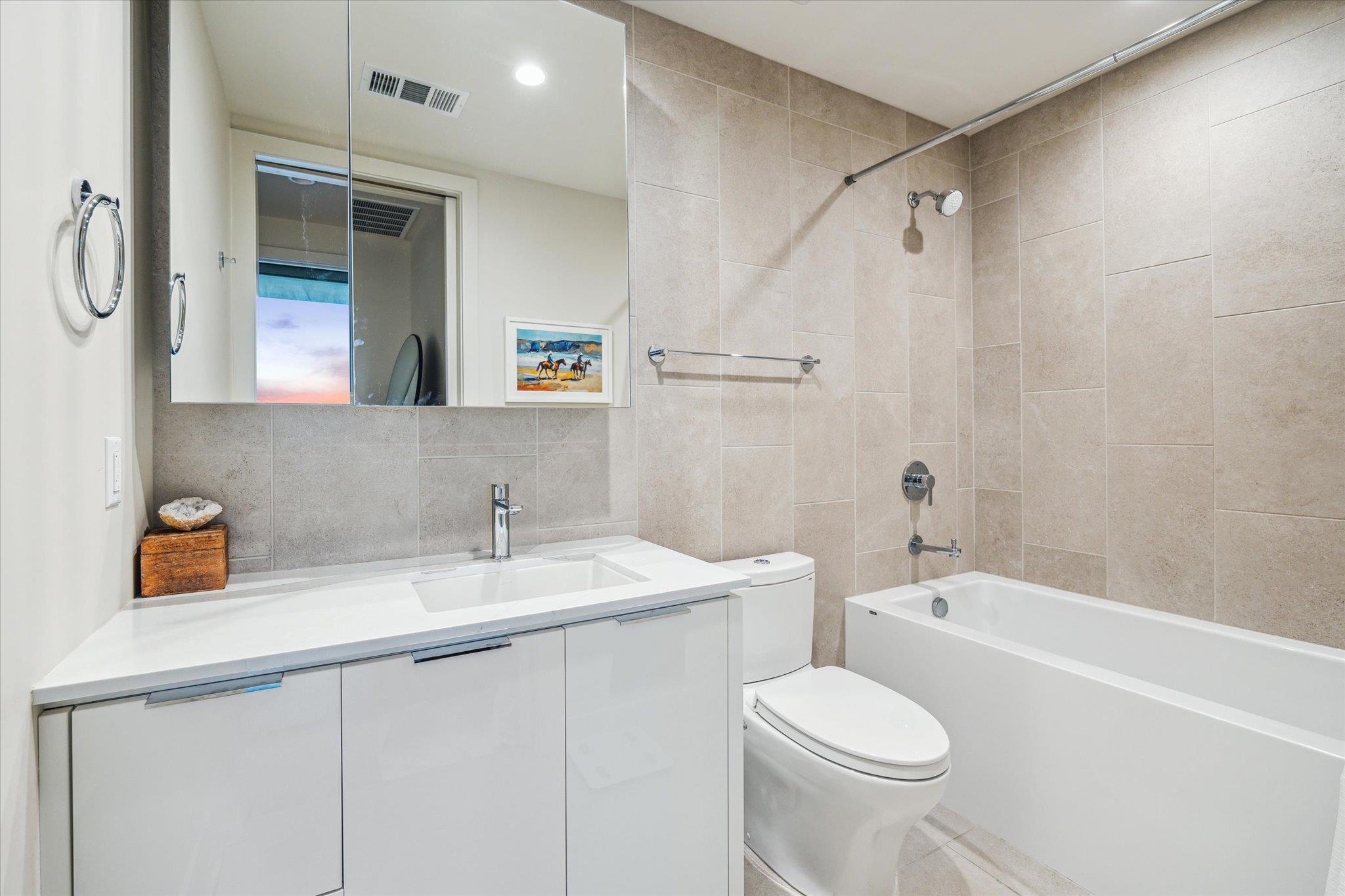 44 East Ave # 2304, Austin, TX 78701