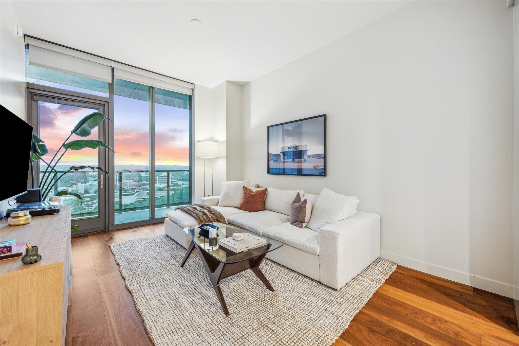 44 East Ave # 2304, Austin, TX 78701