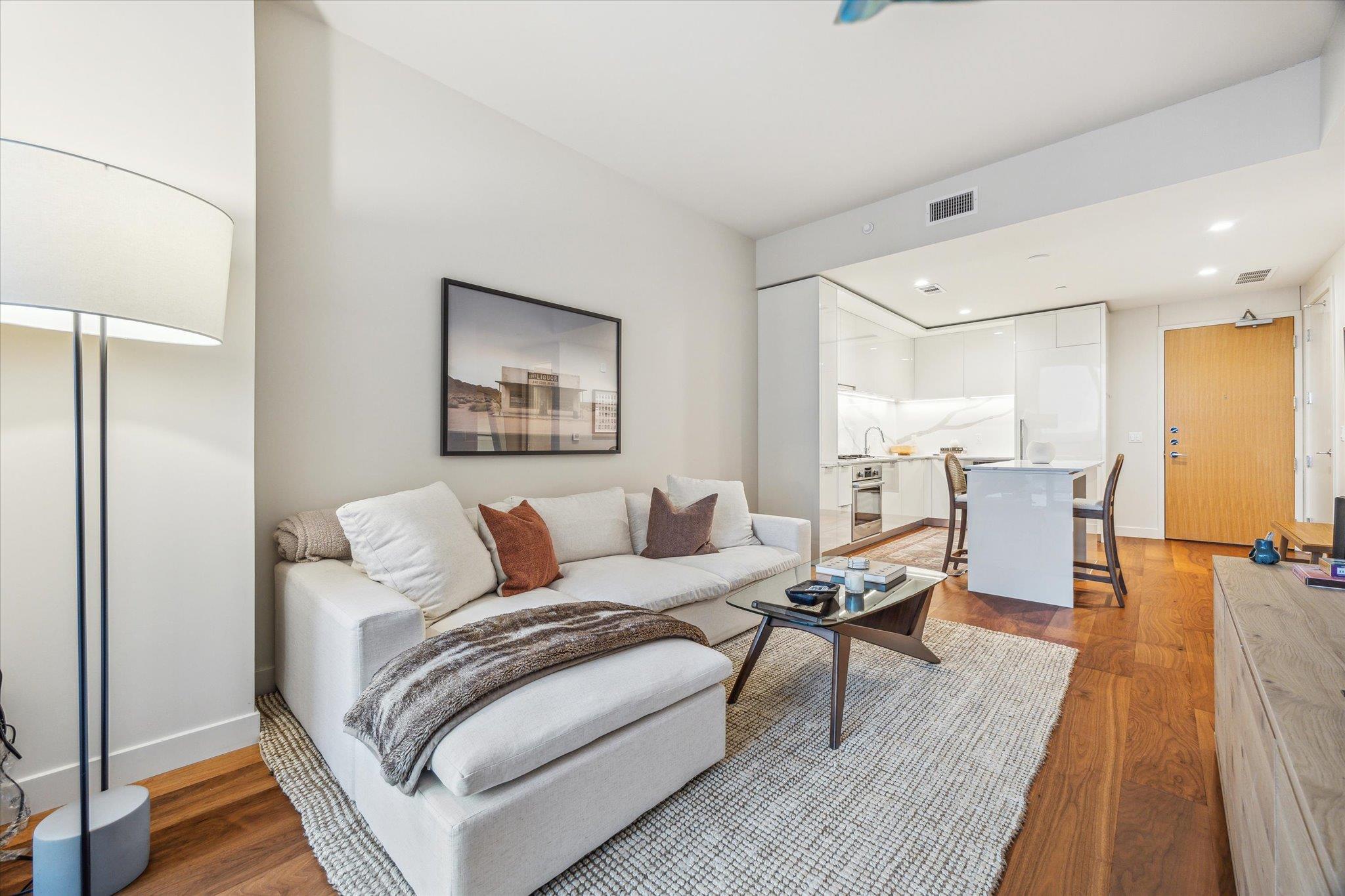 44 East Ave # 2304, Austin, TX 78701