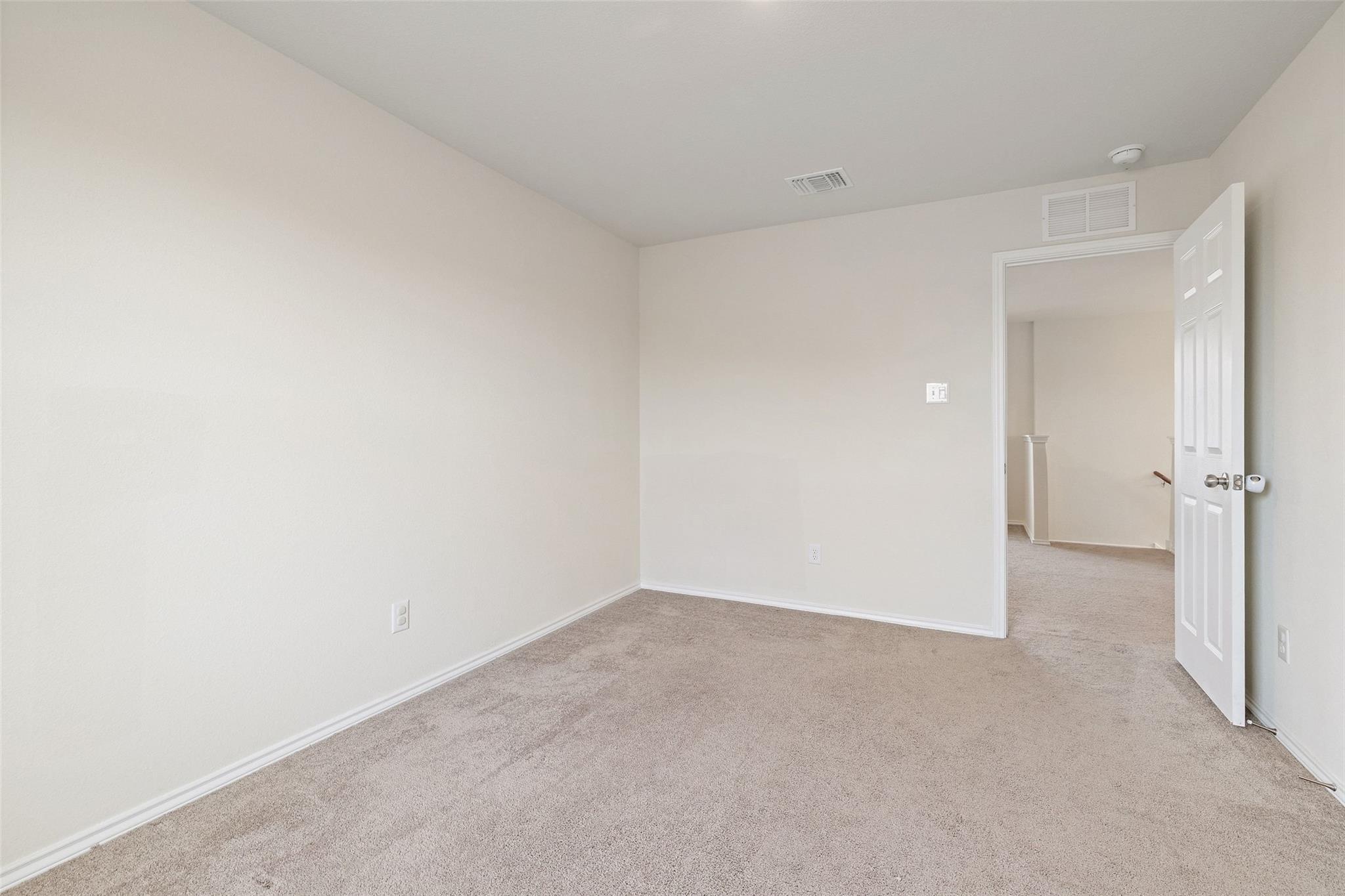 201 Katie Elder Dr, Jarrell, TX 76537