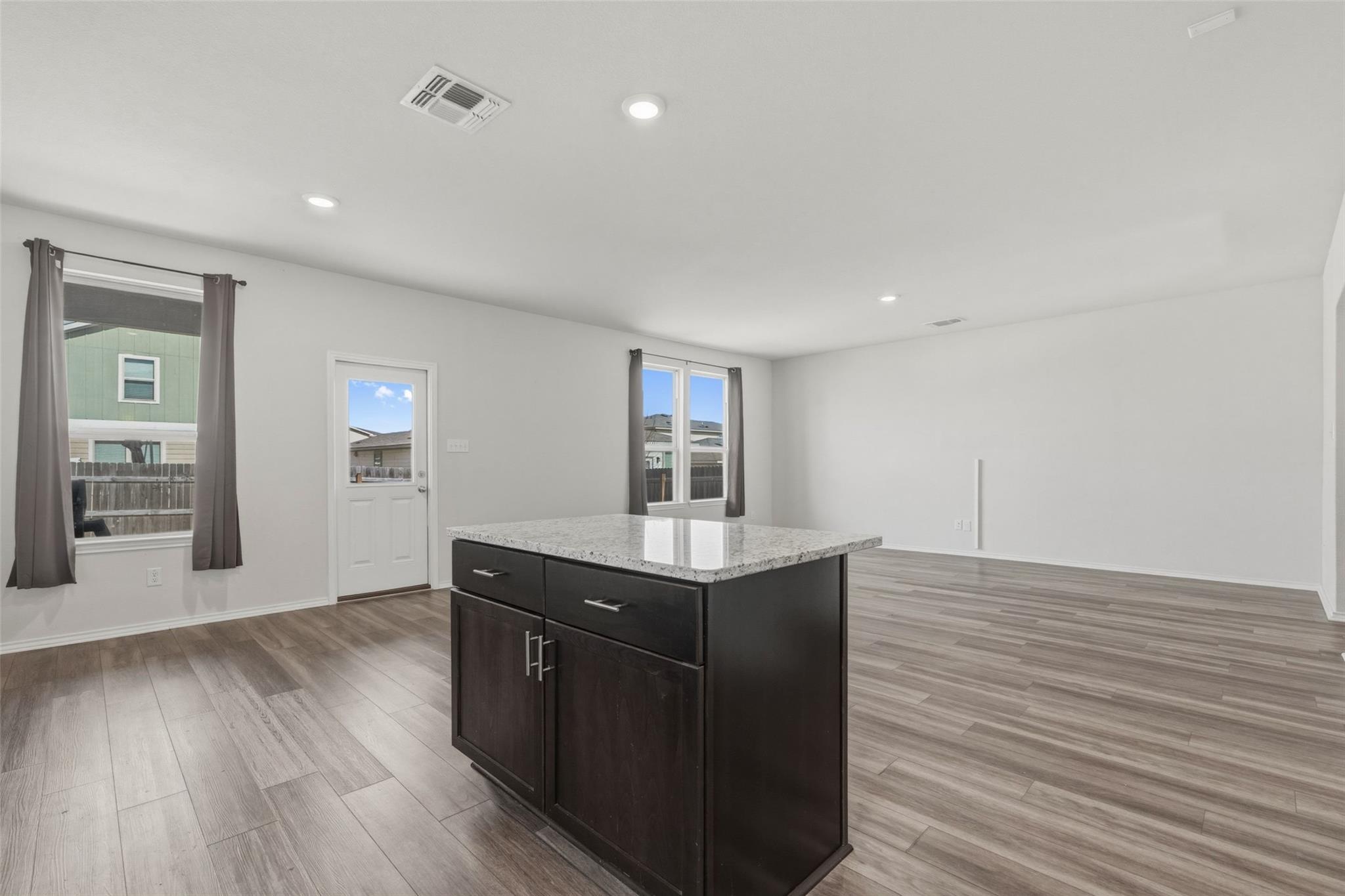 201 Katie Elder Dr, Jarrell, TX 76537