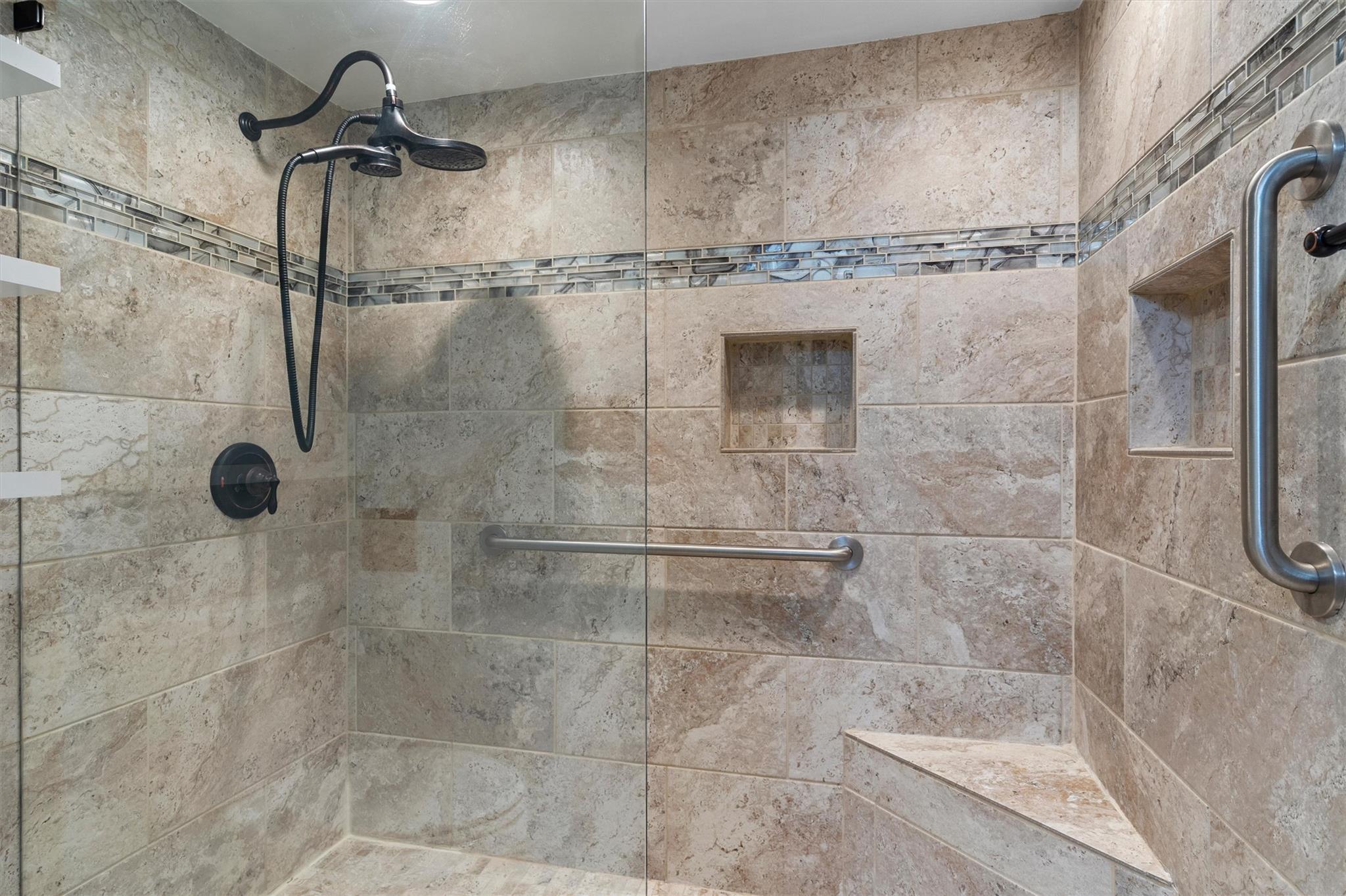 411 Bonita Vista Dr, Buda, TX 78610