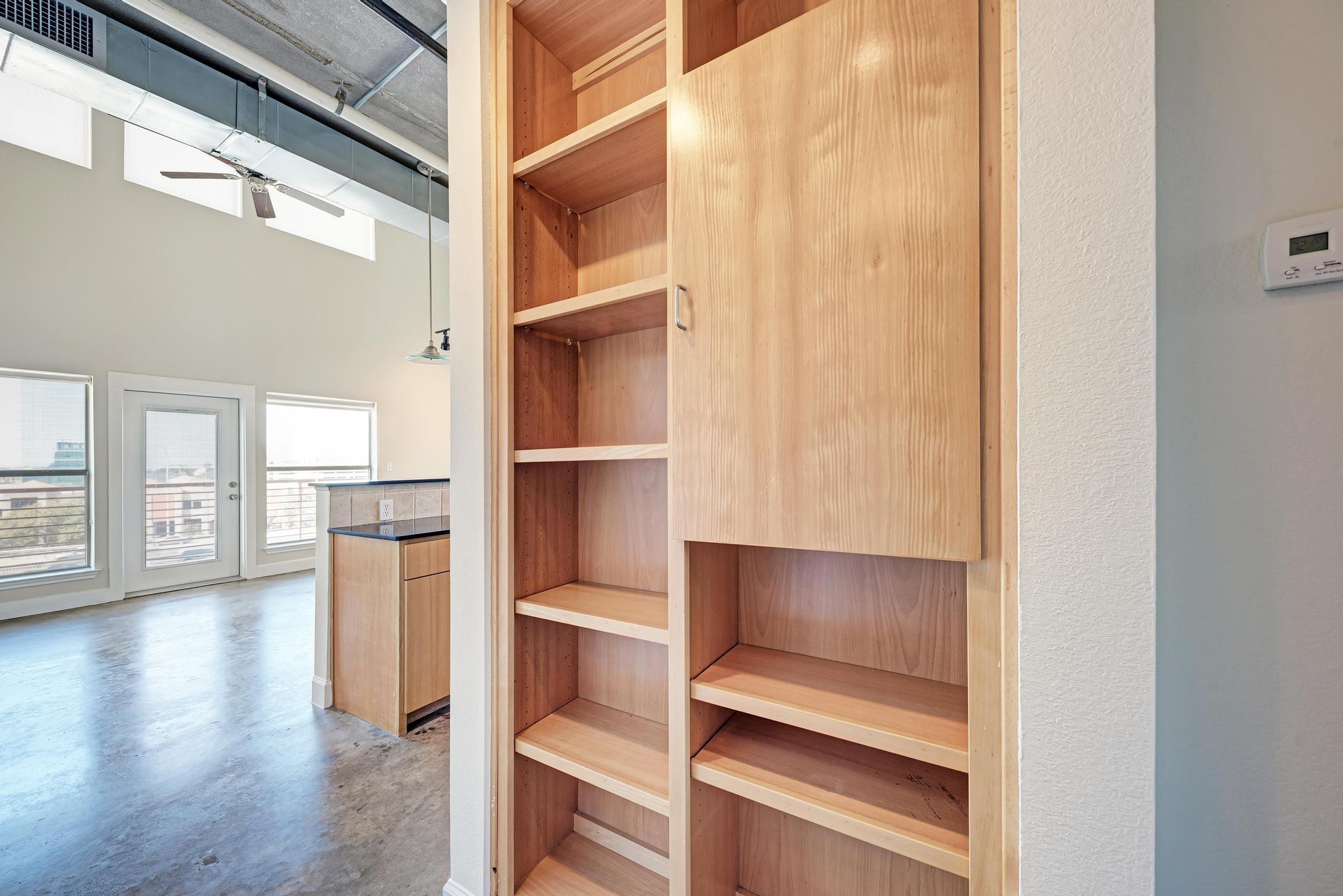 807 E 14th St # 306, Austin, TX 78702