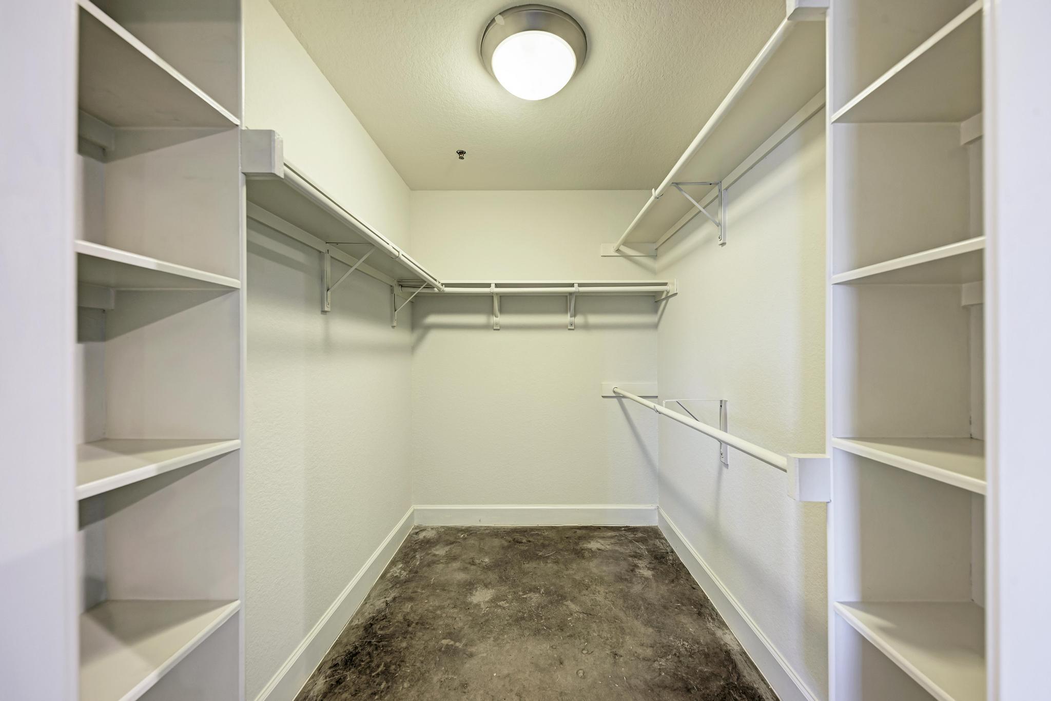 807 E 14th St # 306, Austin, TX 78702