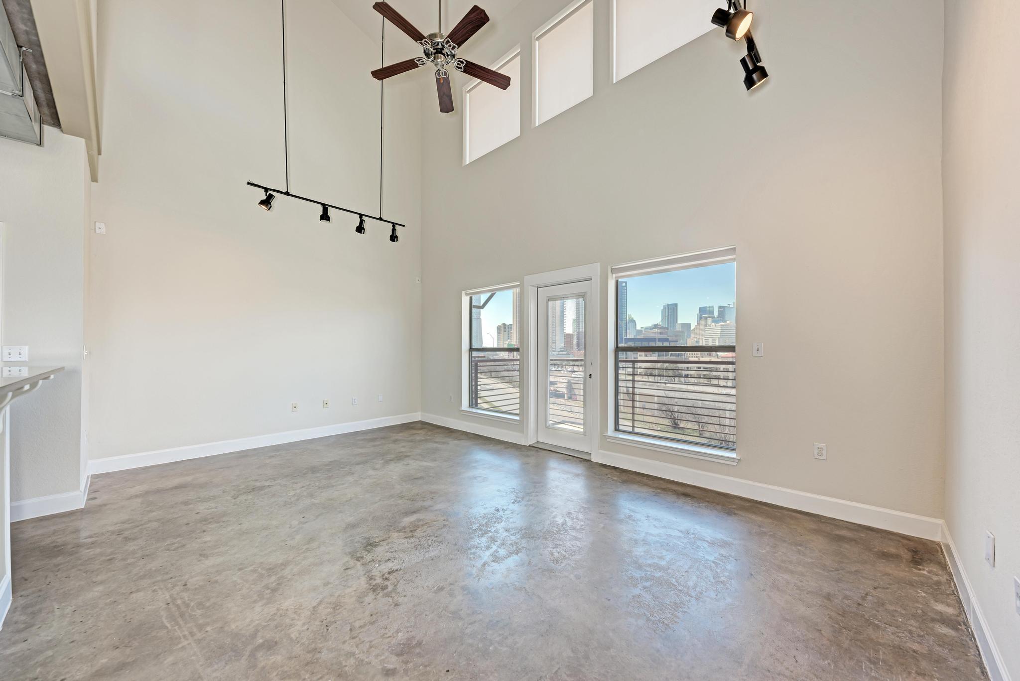 807 E 14th St # 306, Austin, TX 78702