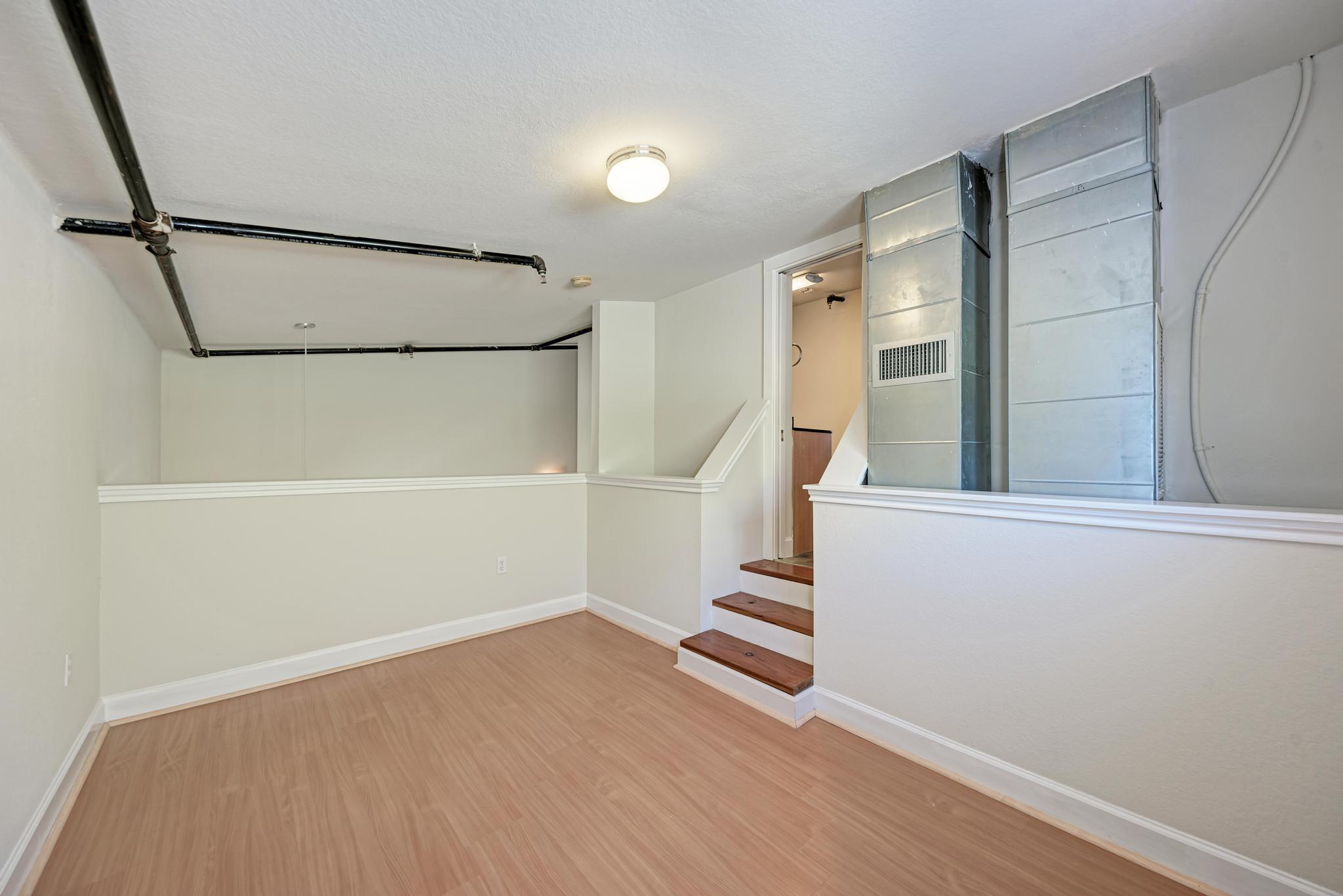 807 E 14th St # 306, Austin, TX 78702